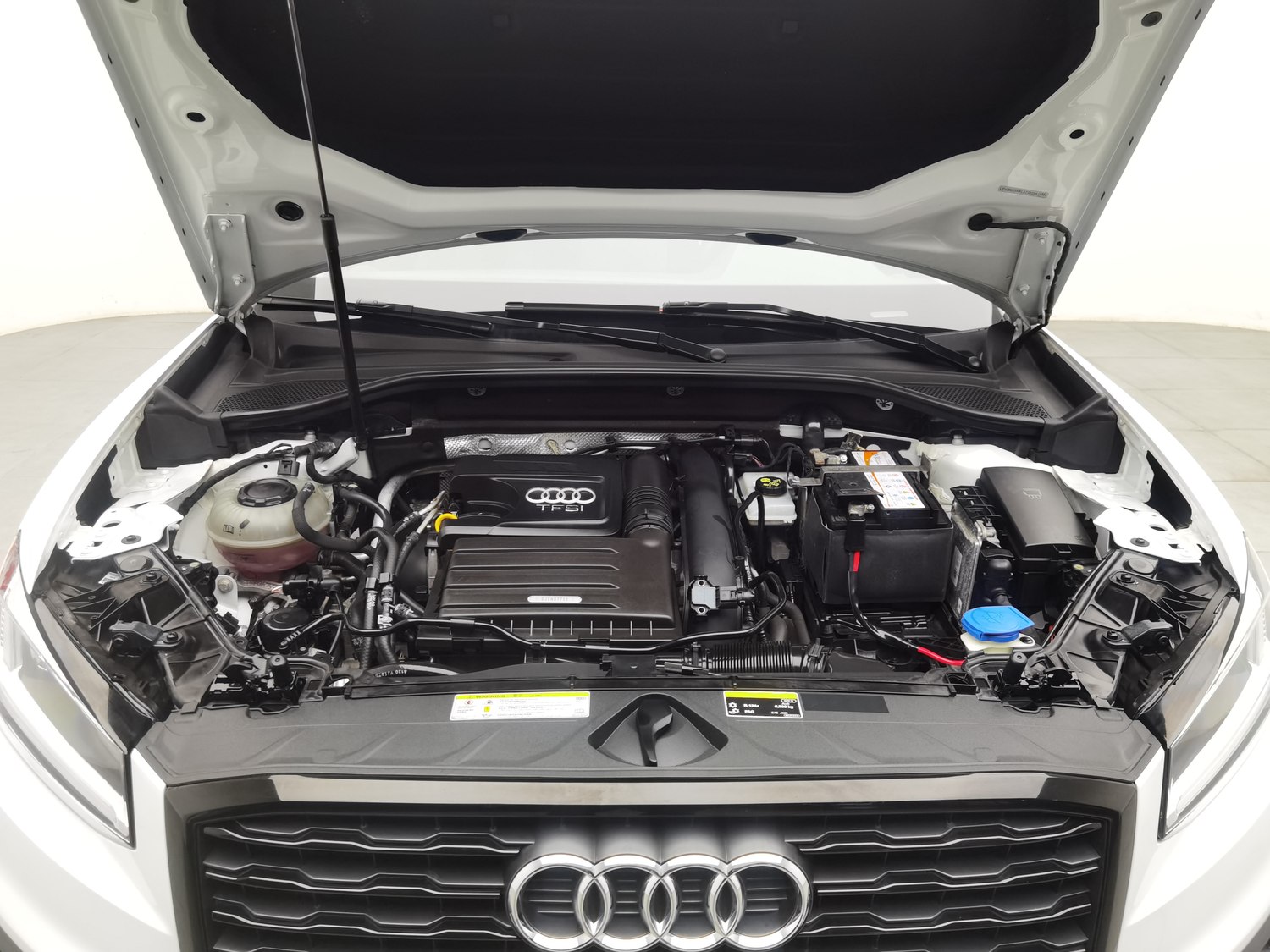 Used Audi Q2L 2021 1.4 AT