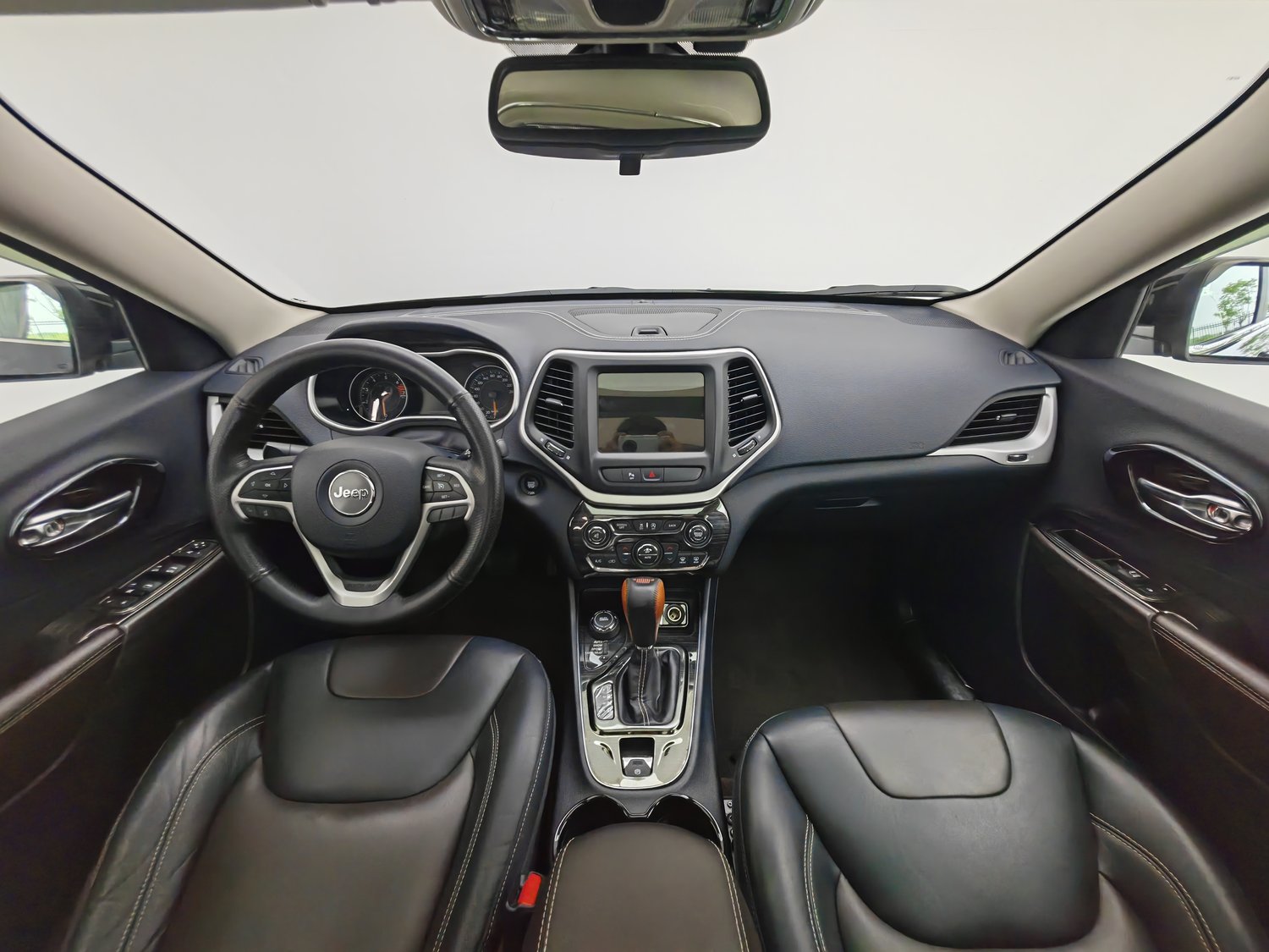 Used Jeep Cherokee 2016 2.4 AT