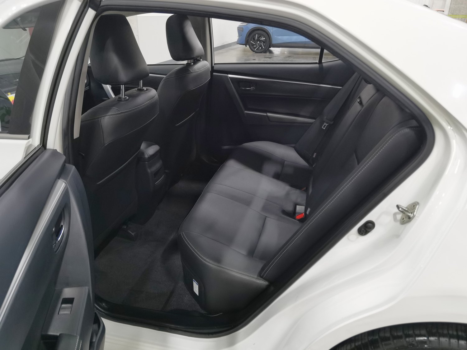 Used Toyota Corolla 2017 1.8 AT