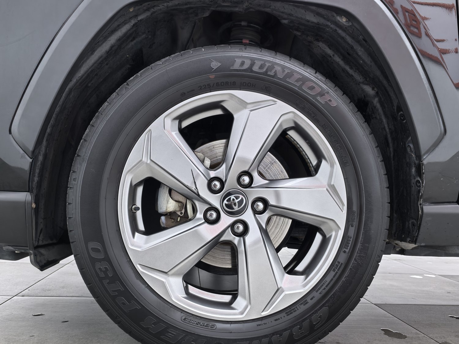 Used Toyota RAV4 2021 2.0 AT
