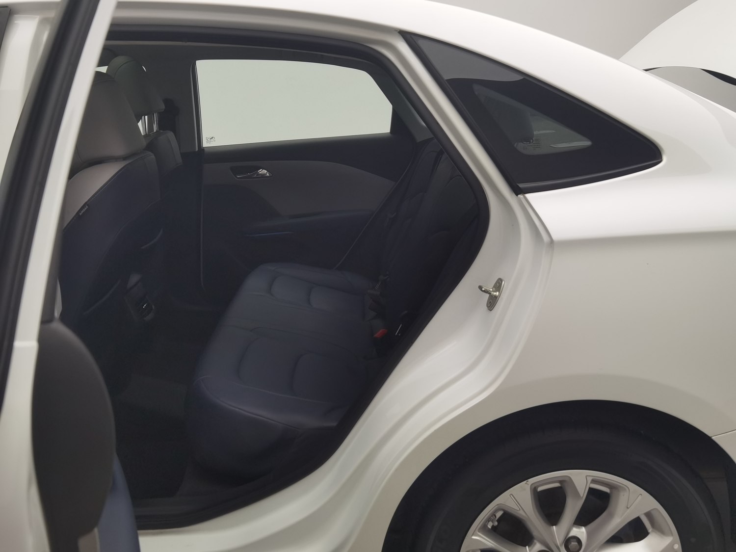 Used Chevrolet Monza 2023 1.5 AT