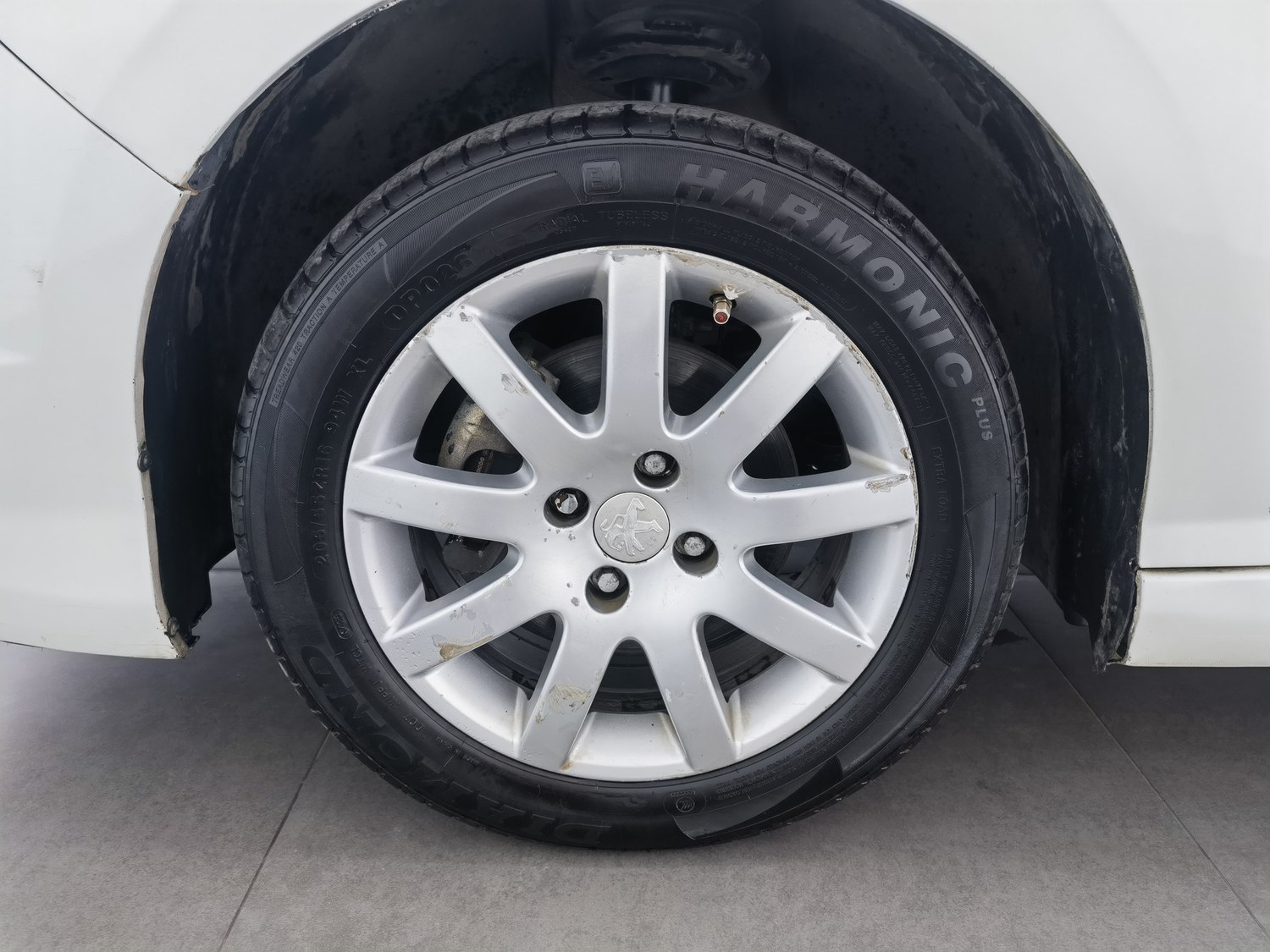 Used Peugeot 308 2014 1.6 AT