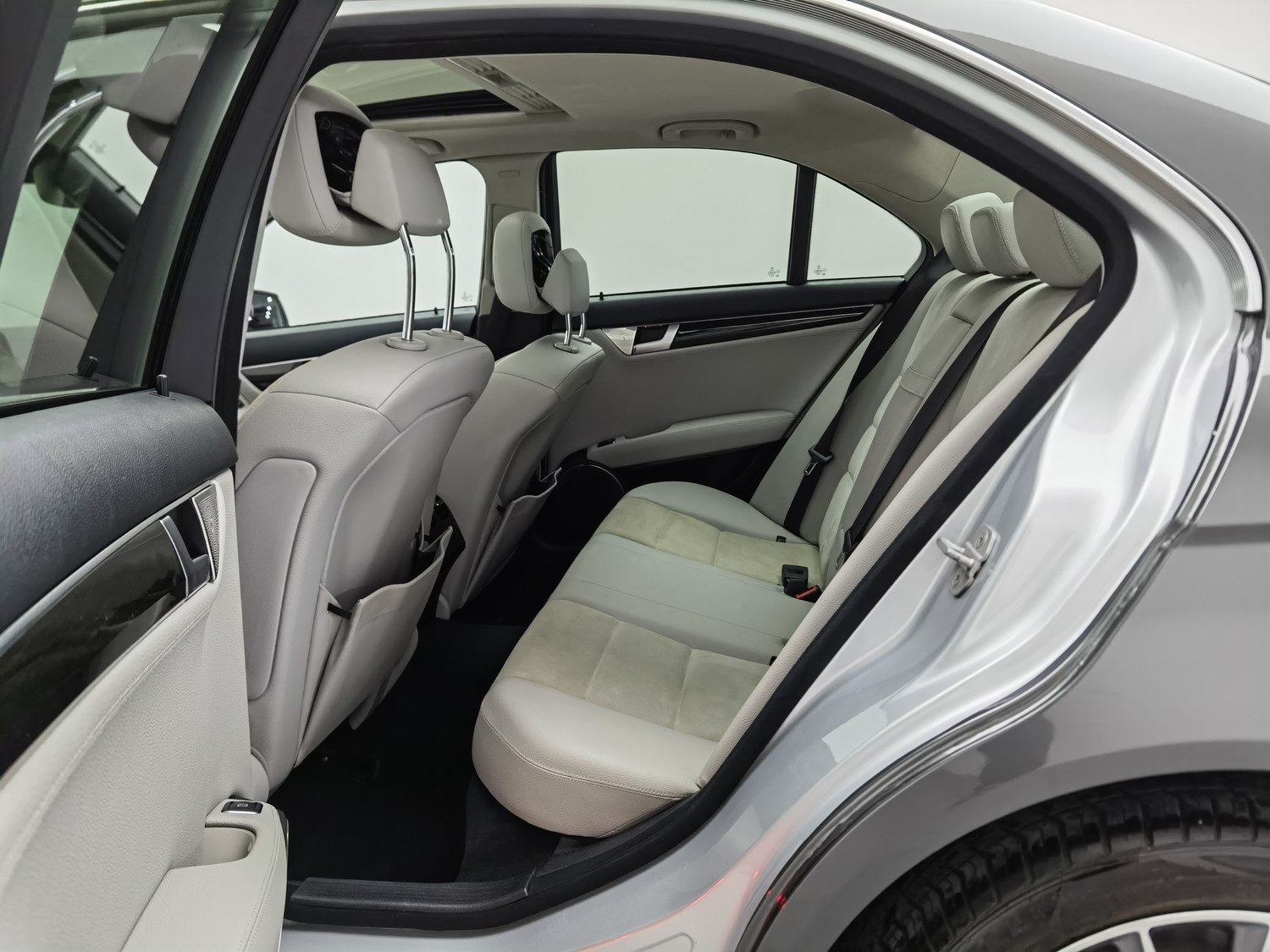 Used Mercedes-Benz C-Class 2013 1.8 AT