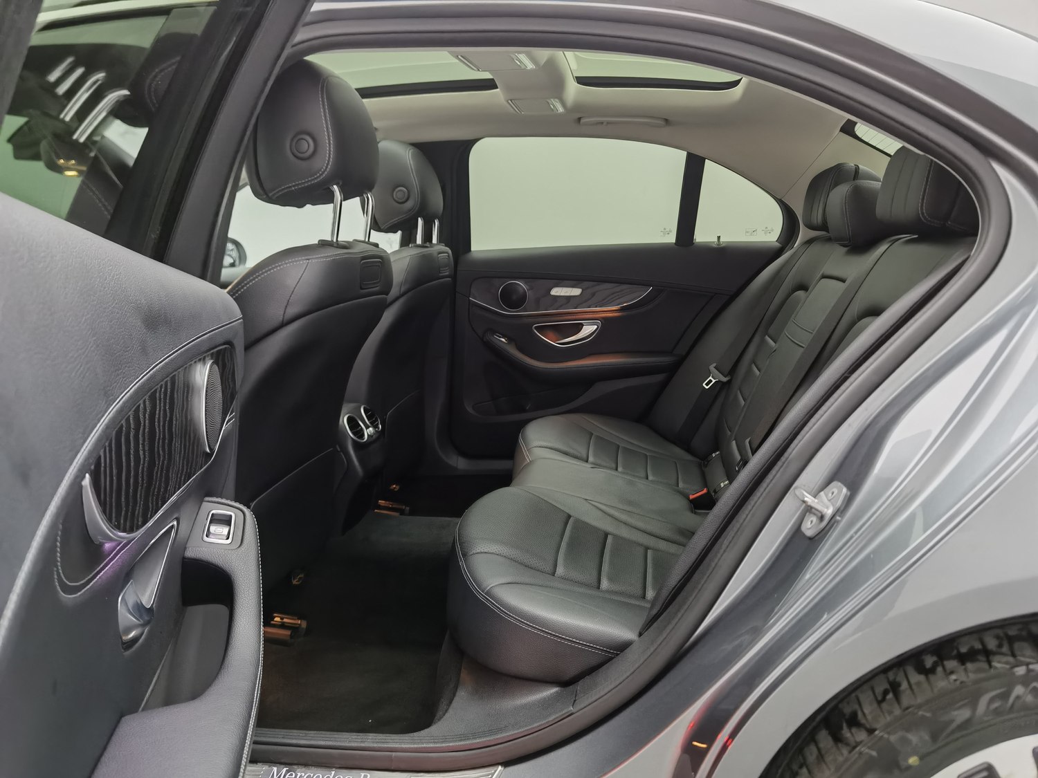 Used Mercedes-Benz C-Class 2018 2.0 AT