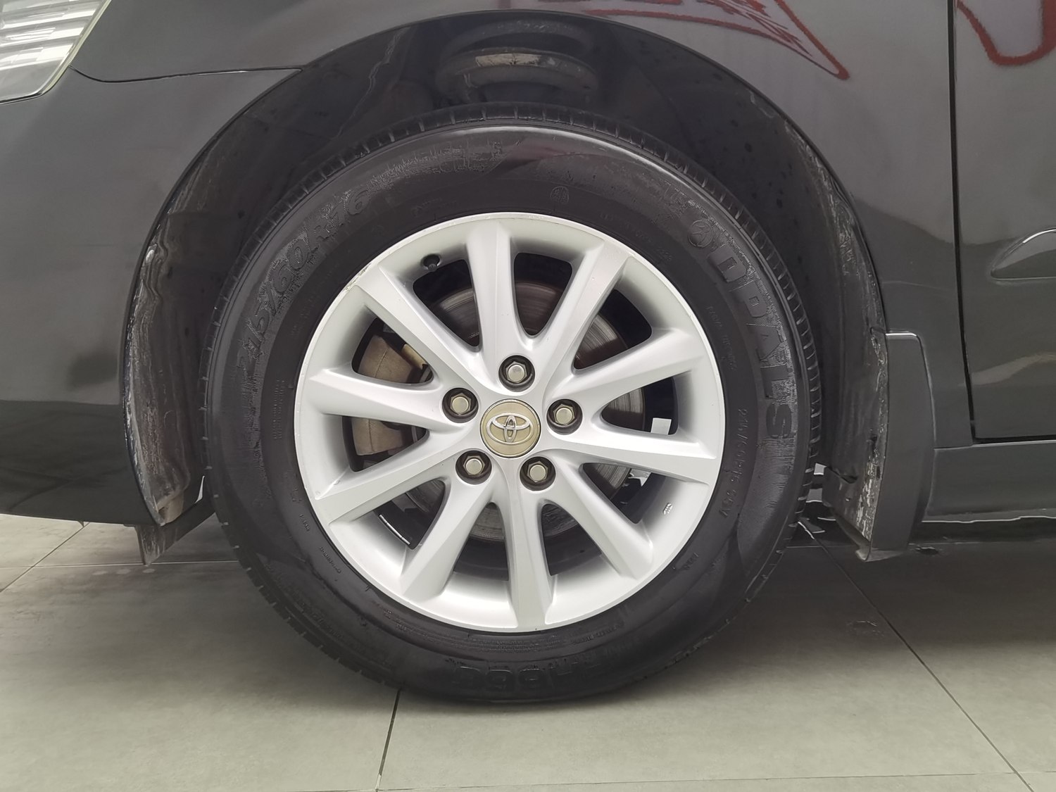 Used Toyota Camry 2013 2.0 AT