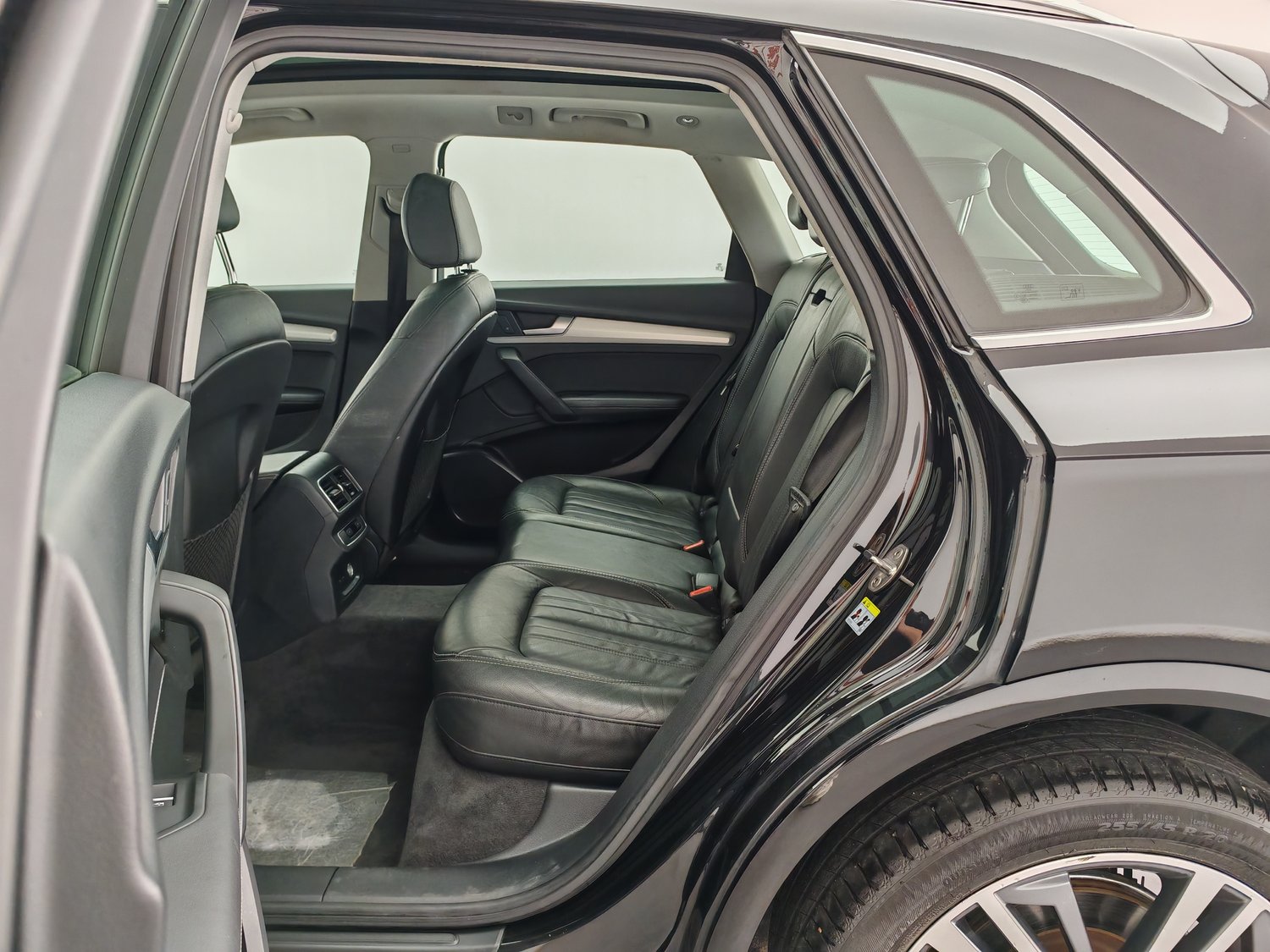 Used Audi Q5L 2020 2.0 AT