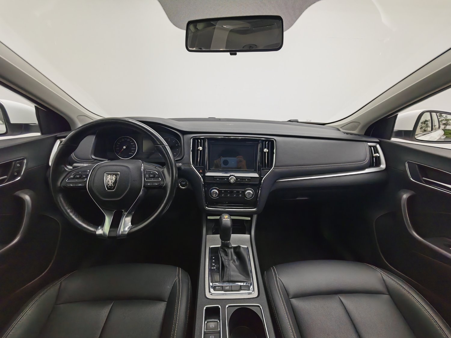 Used Roewe i6 2018 1.5 AT