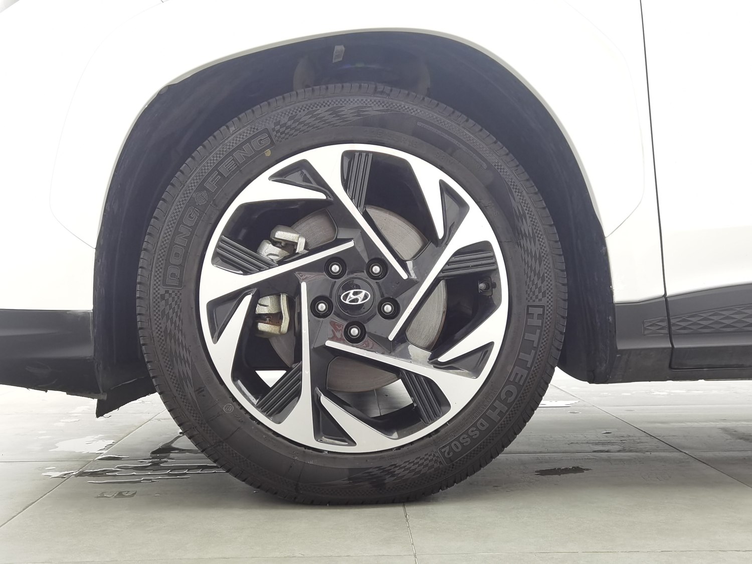 Used Hyundai Custo 2021 2.0 AT