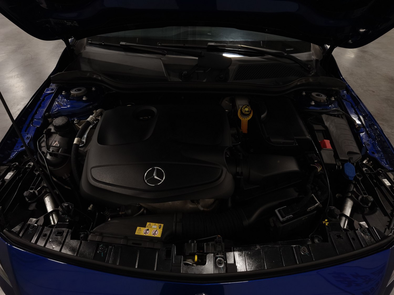 Used Mercedes-Benz GLA 2017 1.6 AT