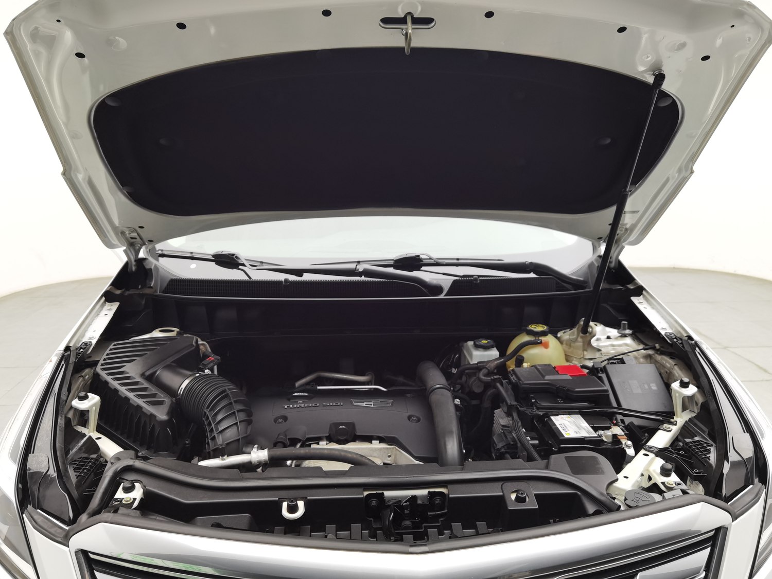 Used Cadillac XT5 2017 2.0 AT