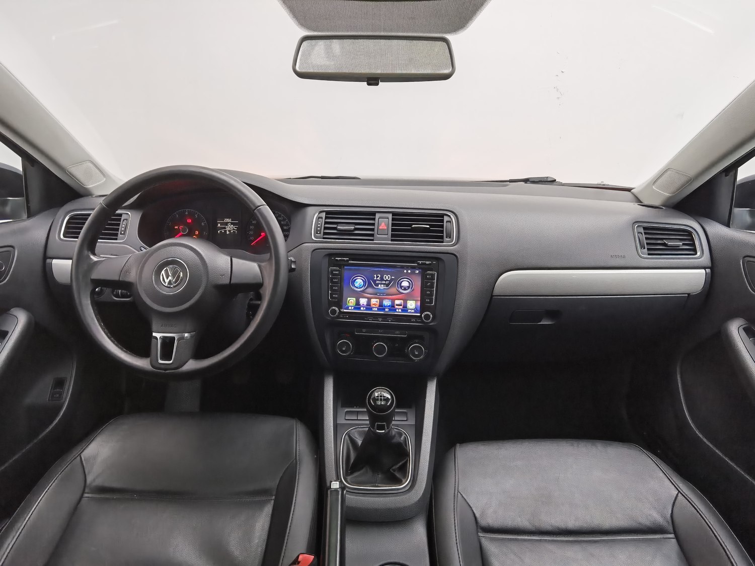 Used Volkswagen Sagitar 2014 1.6 MT