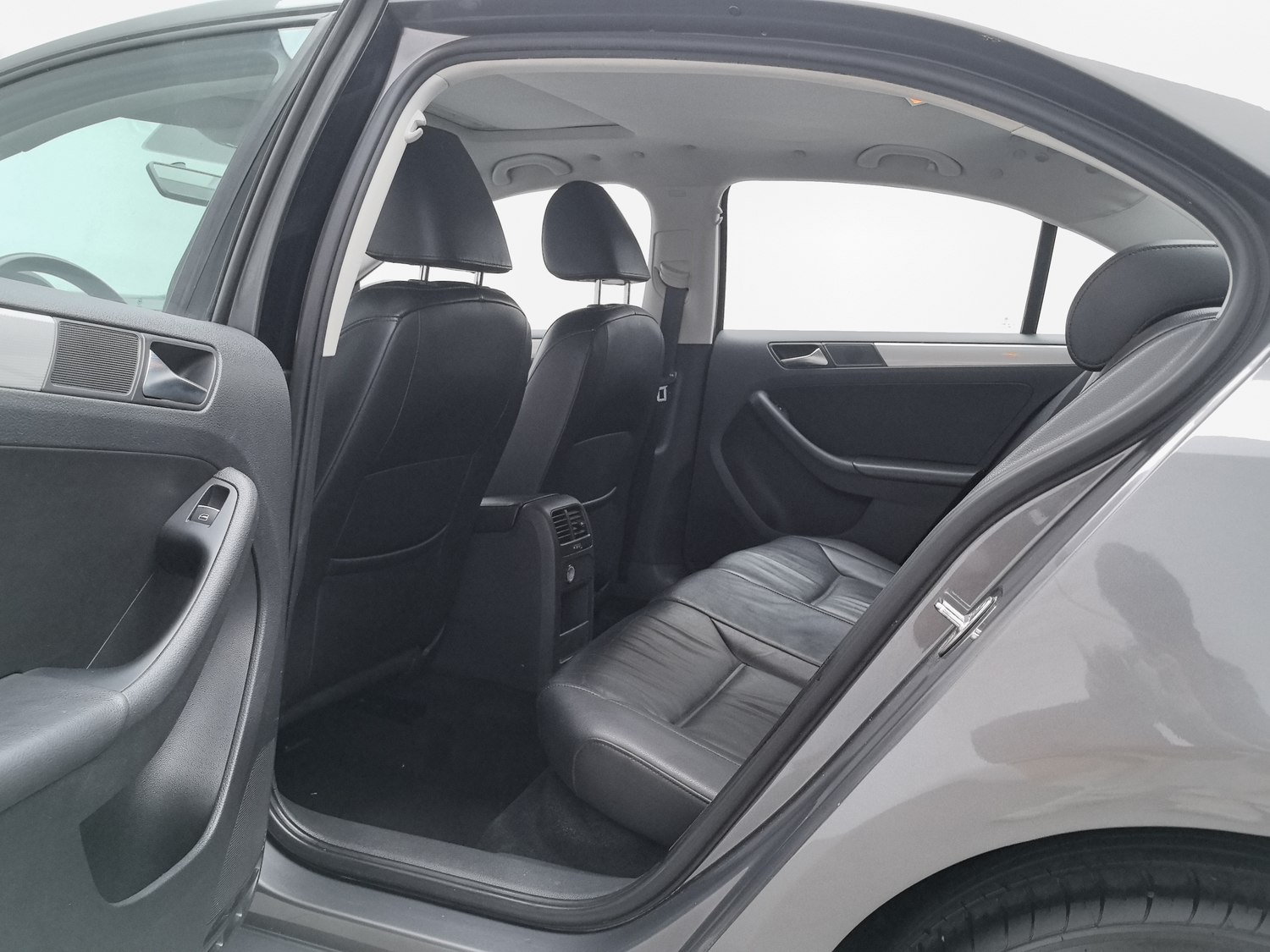 Used Volkswagen Sagitar 2012 1.4 AT