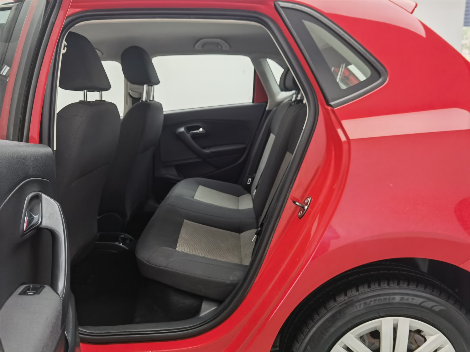 Used Volkswagen Polo 2014 1.4 MT