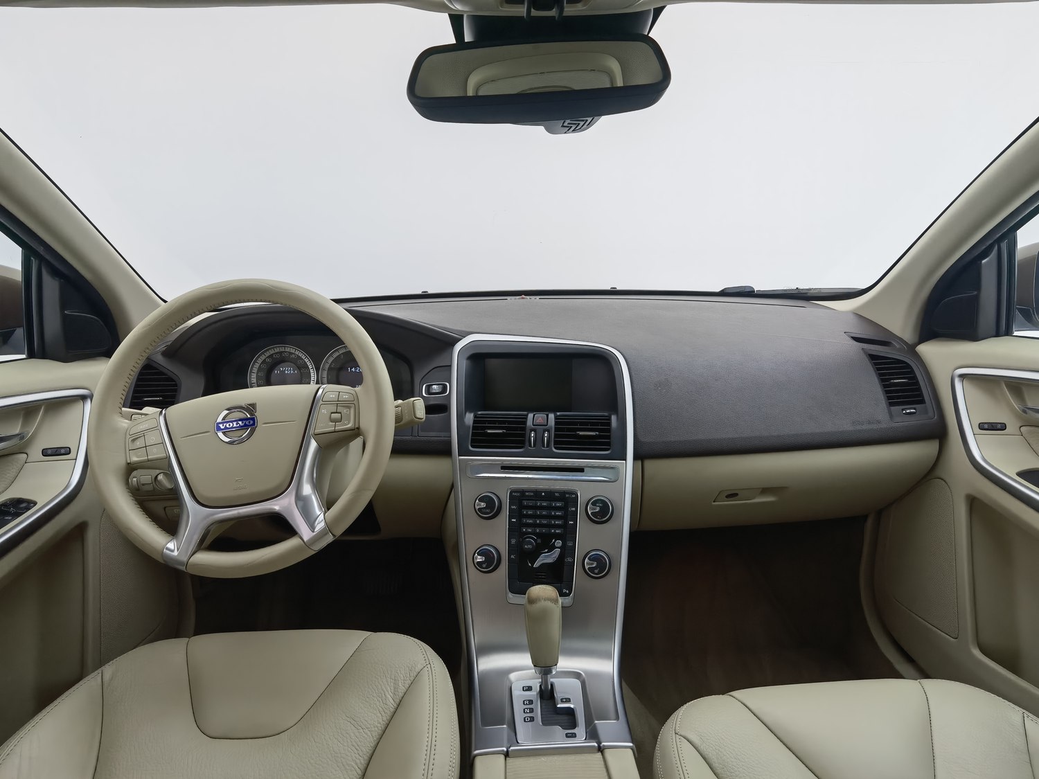 Used Volvo XC60 (Import) 2012 2.0 AT