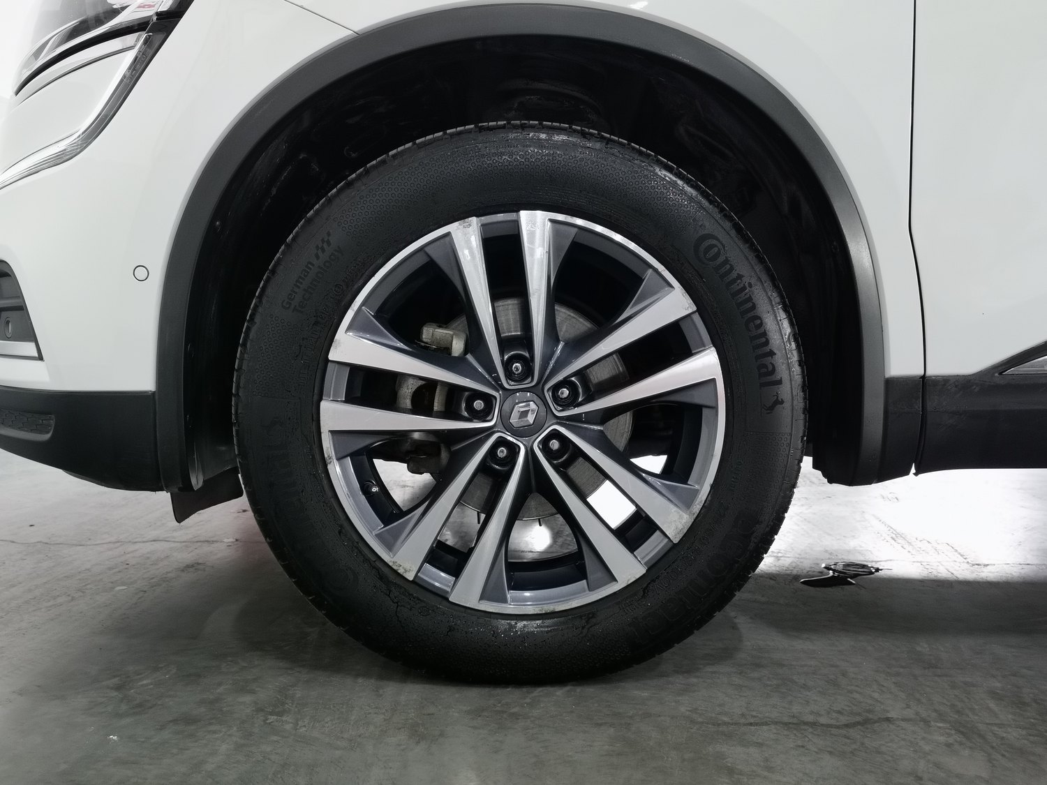 Used Renault Koleos 2017 2.5 AT