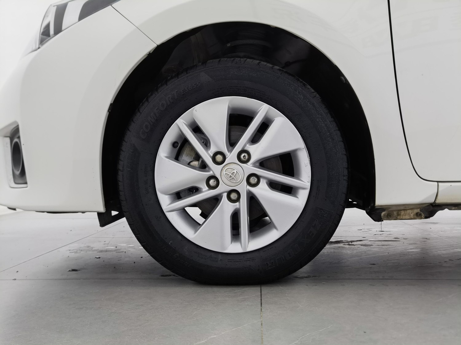 Used Toyota Corolla 2014 1.6 AT