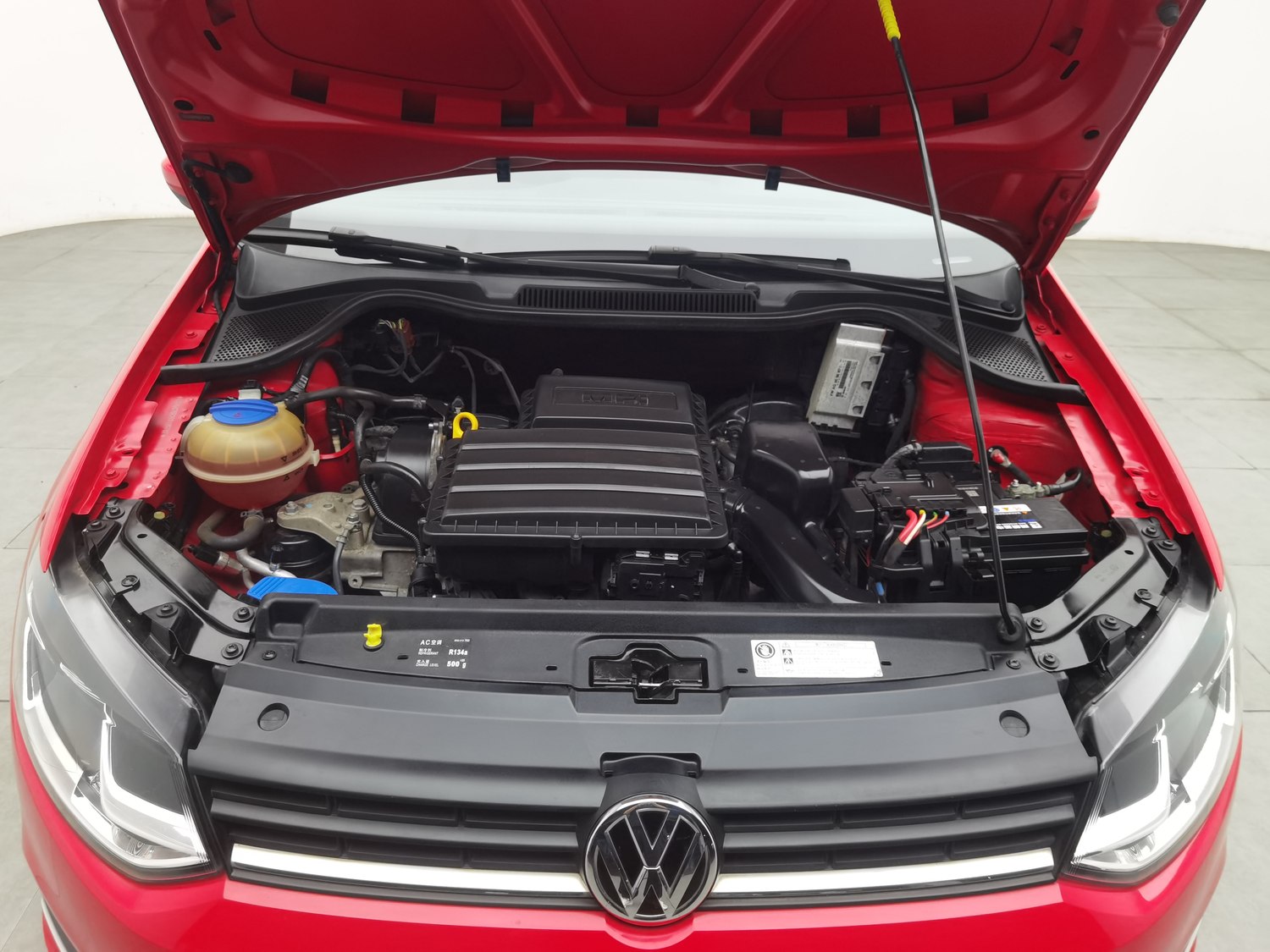 Used Volkswagen Polo 2016 1.6 AT