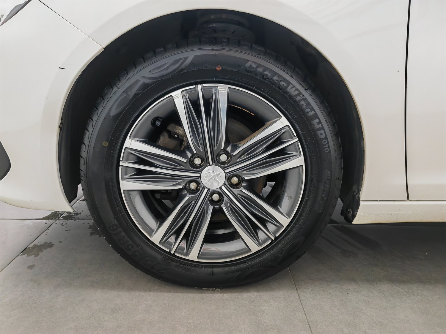 Used Peugeot 308 2018 1.6 AT