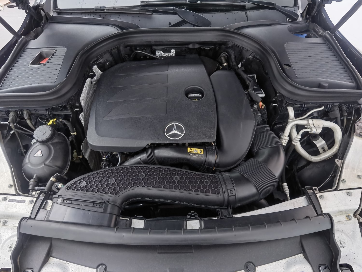 Used Mercedes-Benz GLC 2020 2.0 AT