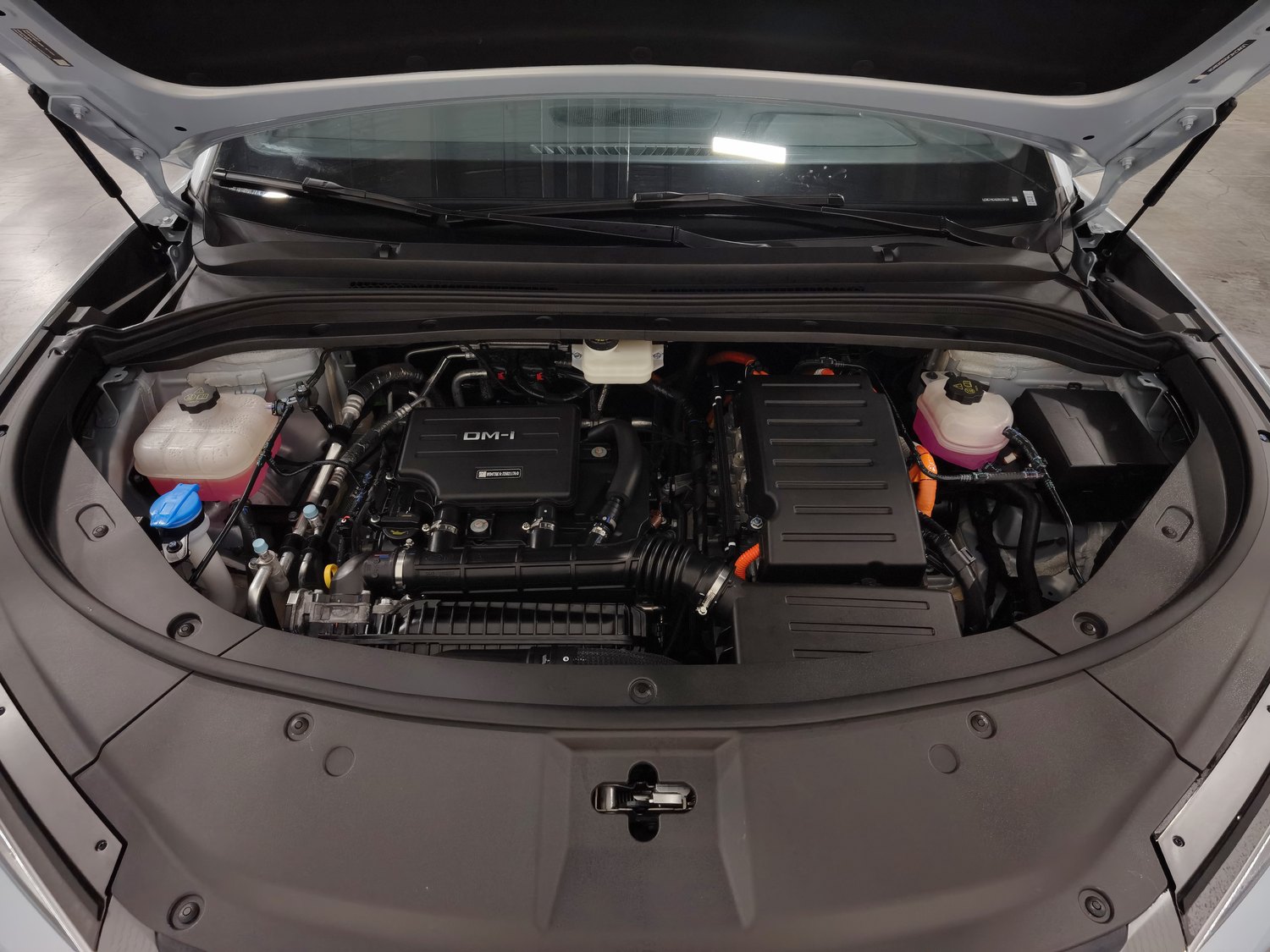 Used BYD Song L DM-i 2025 1.5 AT