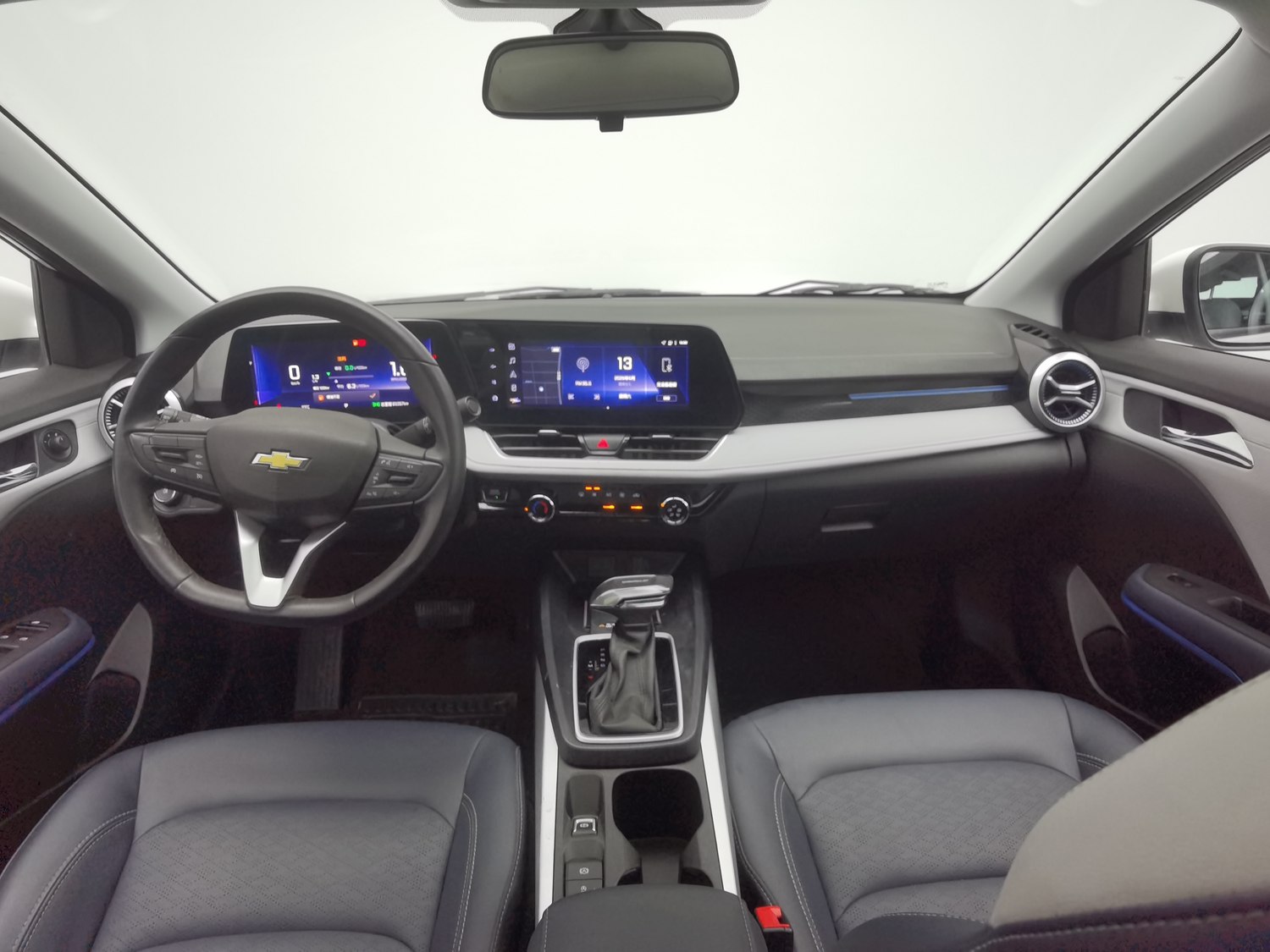 Used Chevrolet Monza 2023 1.5 AT