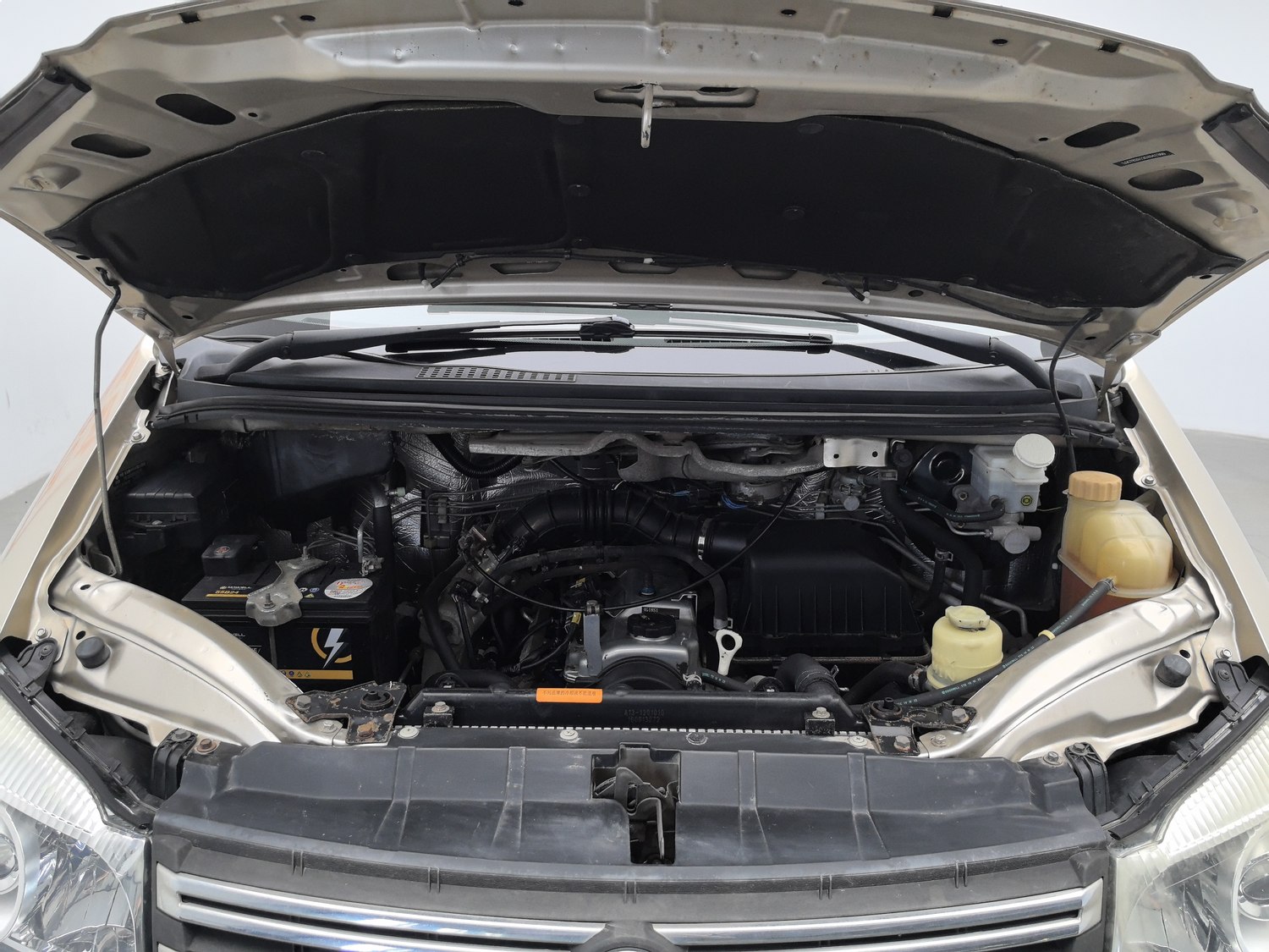 Used Dongfeng Forthing Lingzhi 2016 1.6 MT