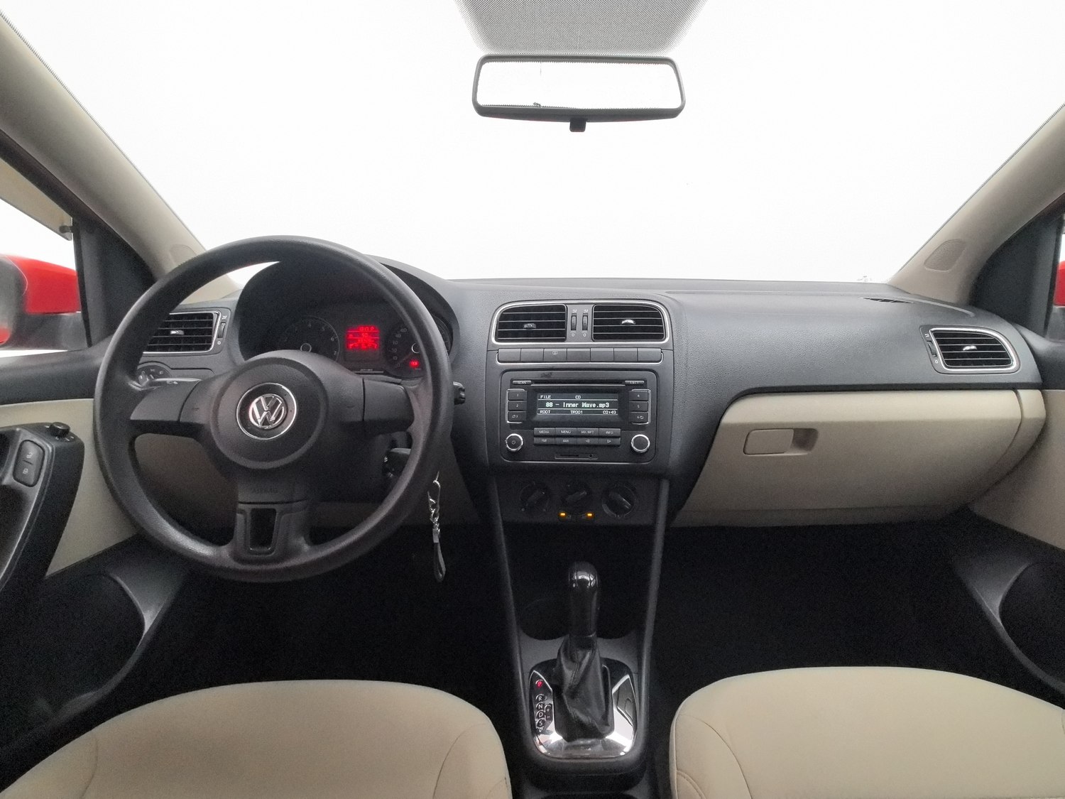Used Volkswagen Polo 2011 1.6 AT