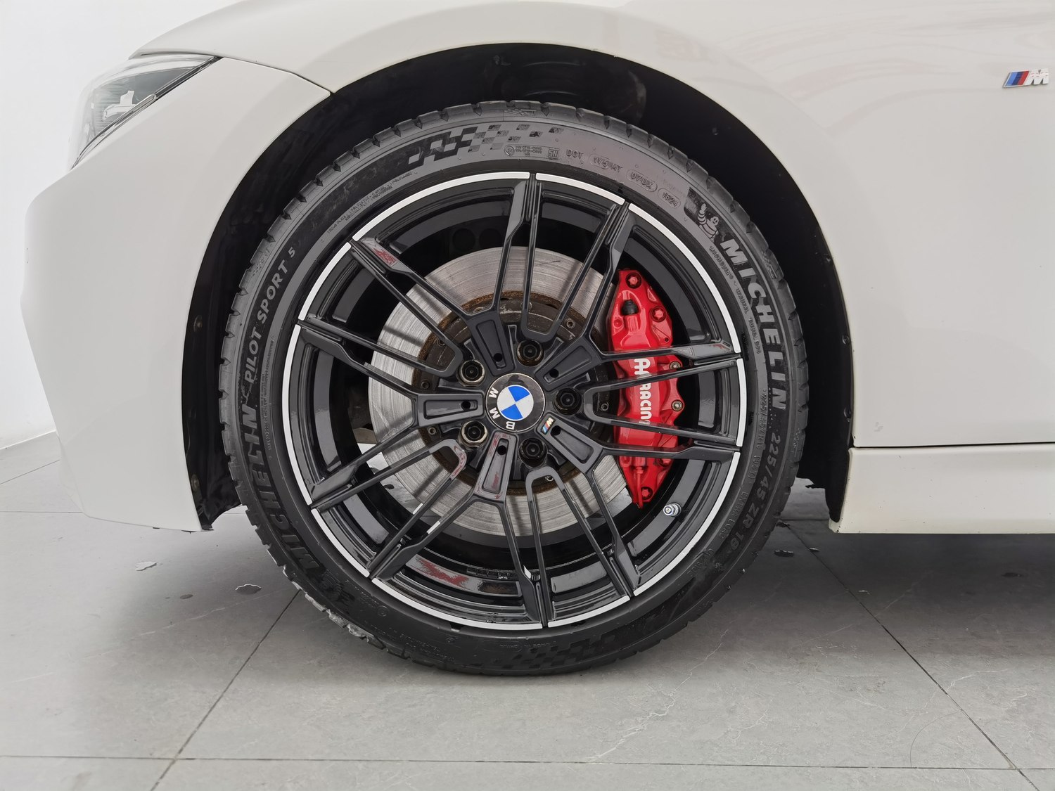 Used BMW THE3 2018 2.0 AT
