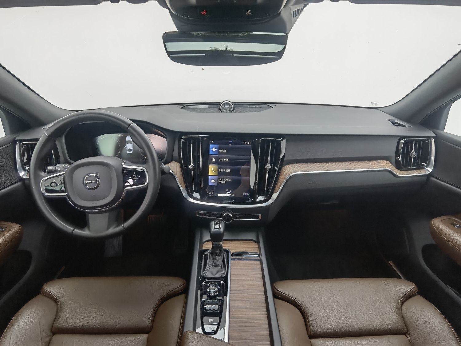 Used Volvo S60 2021 2.0 AT