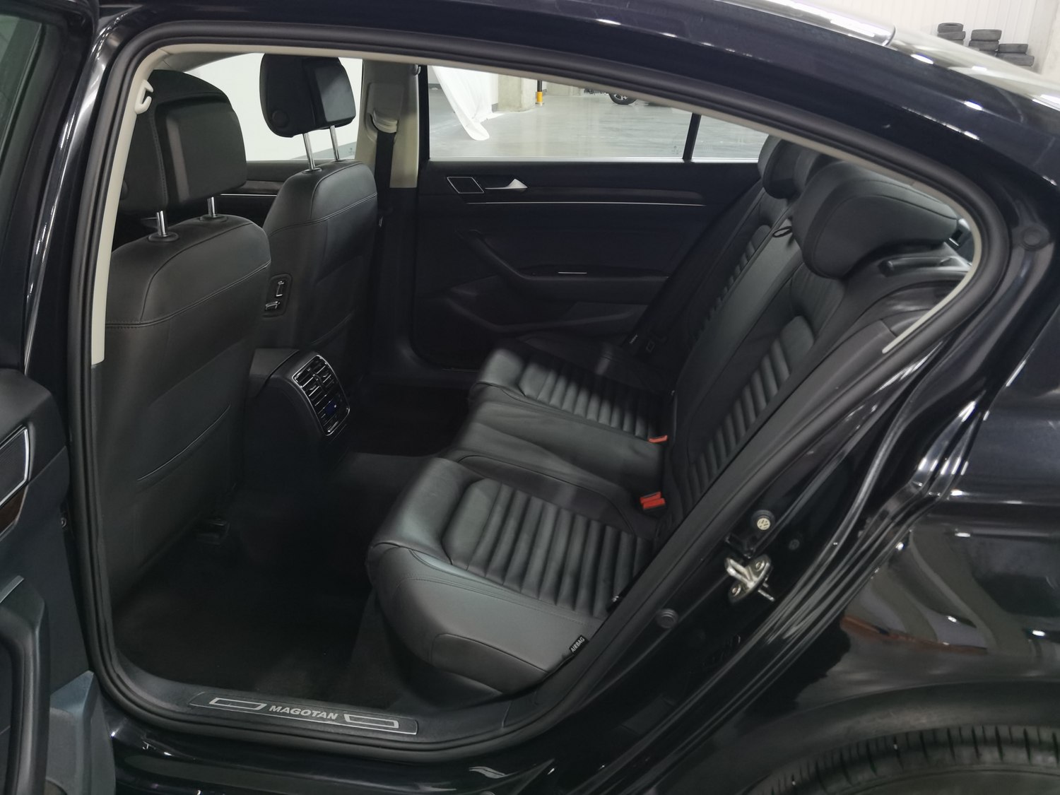 Used Volkswagen Magotan 2019 2.0 AT