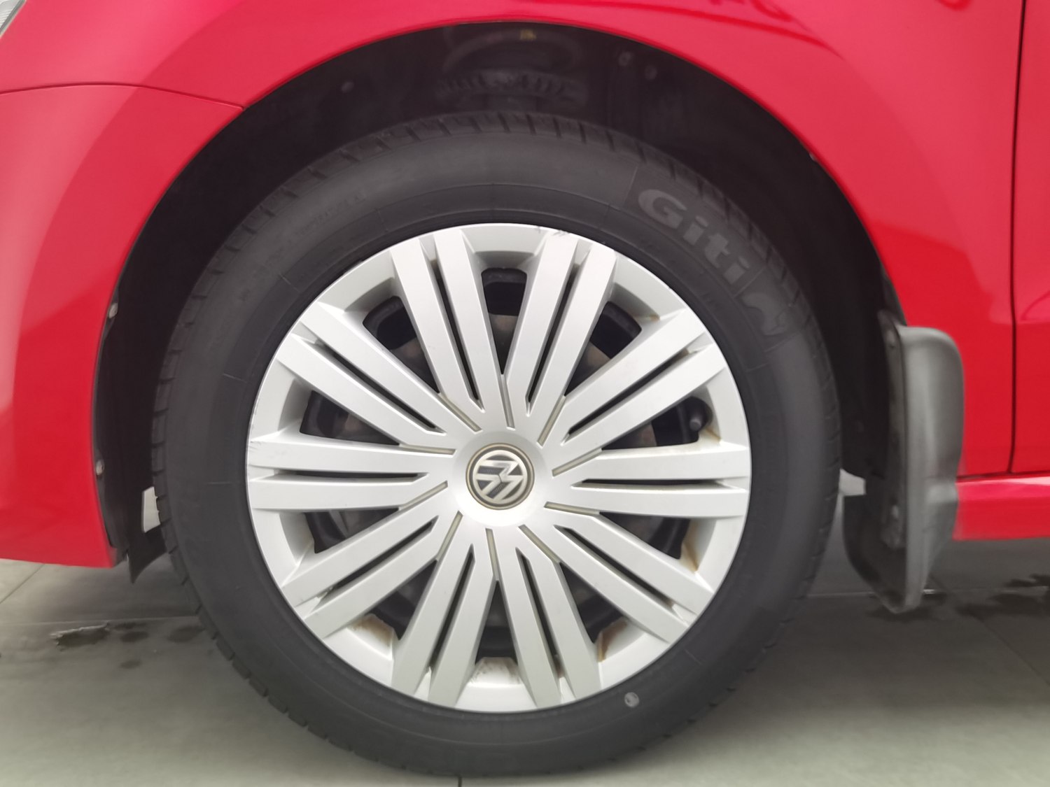 Used Volkswagen Polo 2016 1.6 AT