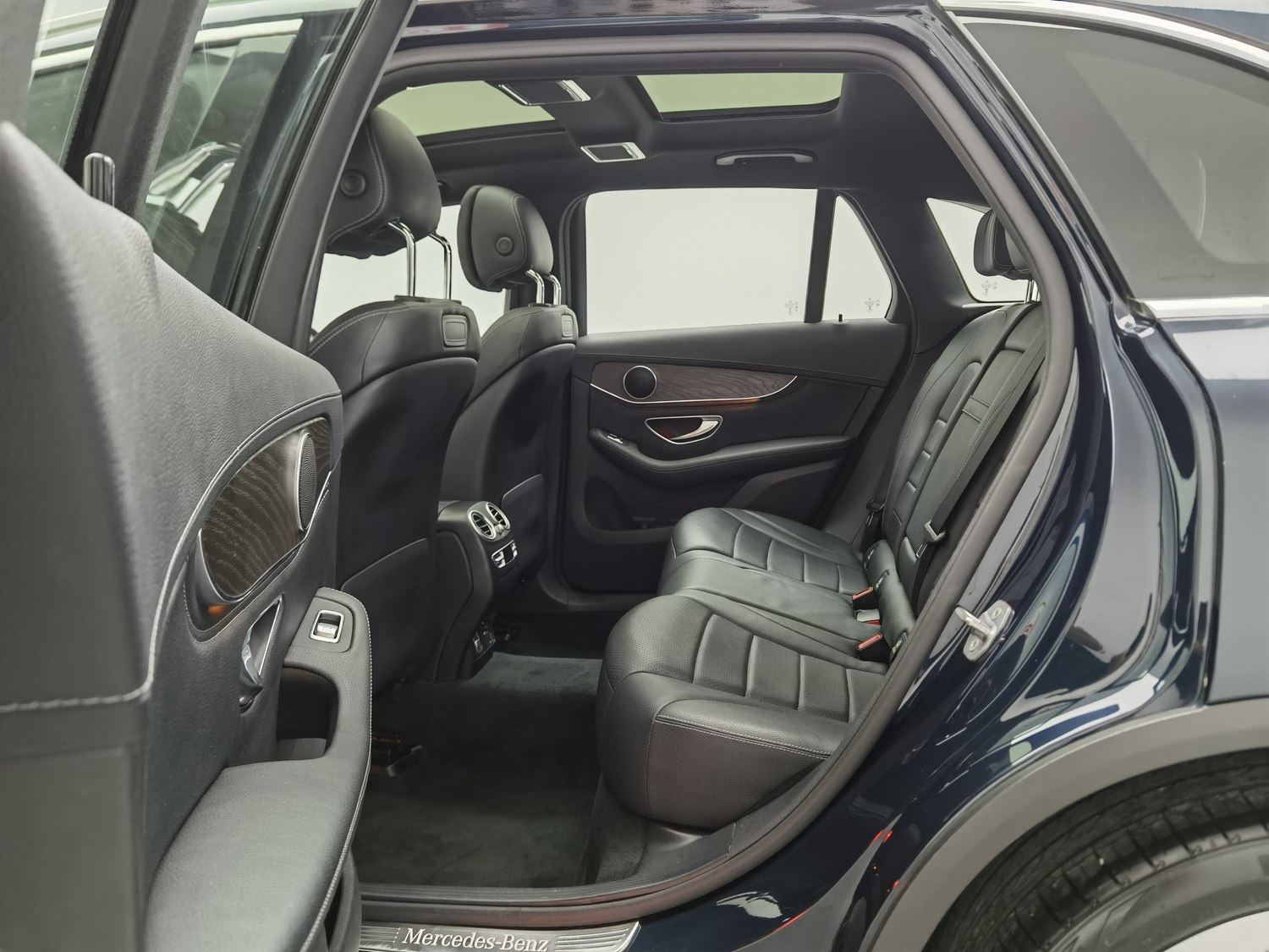 Used Mercedes-Benz GLC 2019 2.0 AT