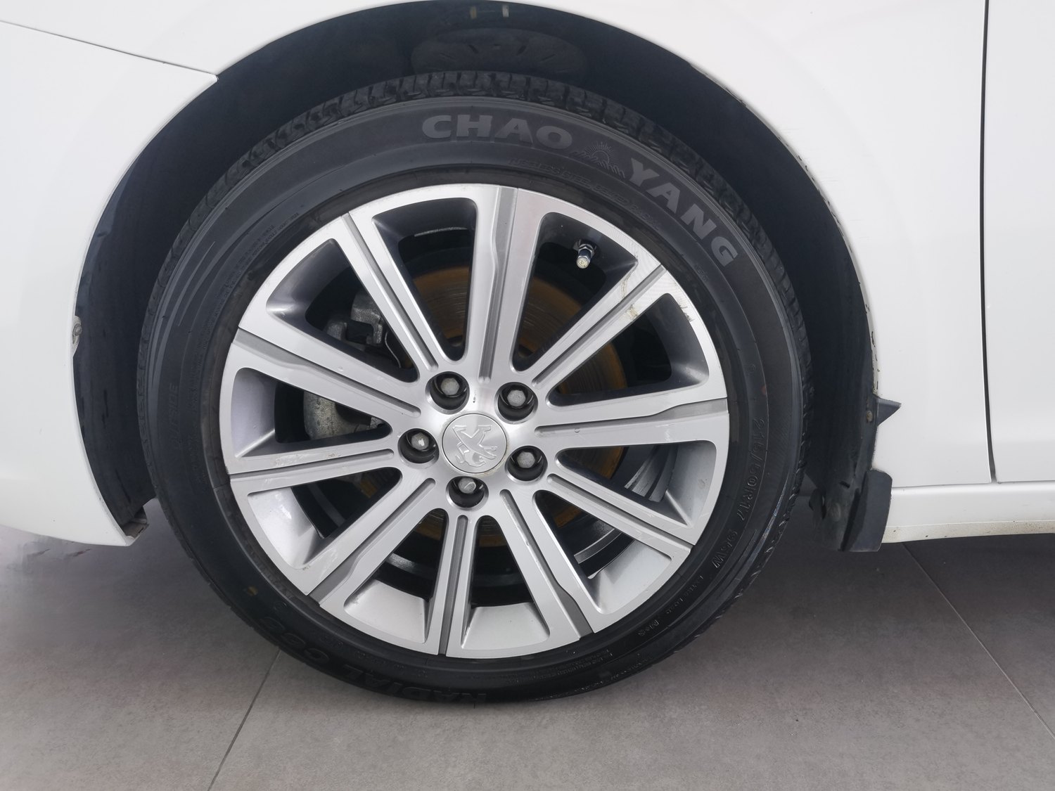 Used Peugeot 408 2018 1.6 AT