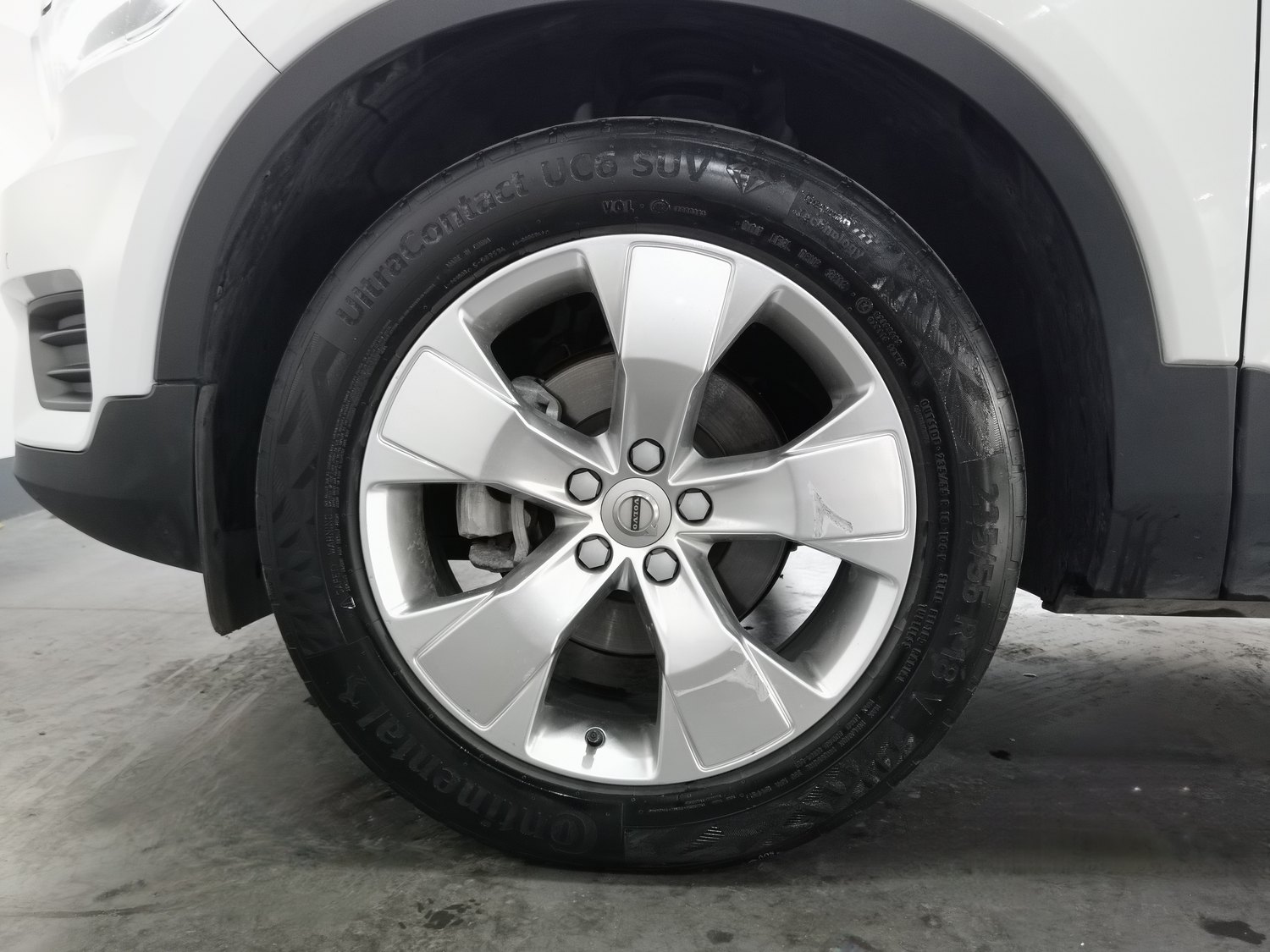 Used Volvo XC40 2020 1.5 AT