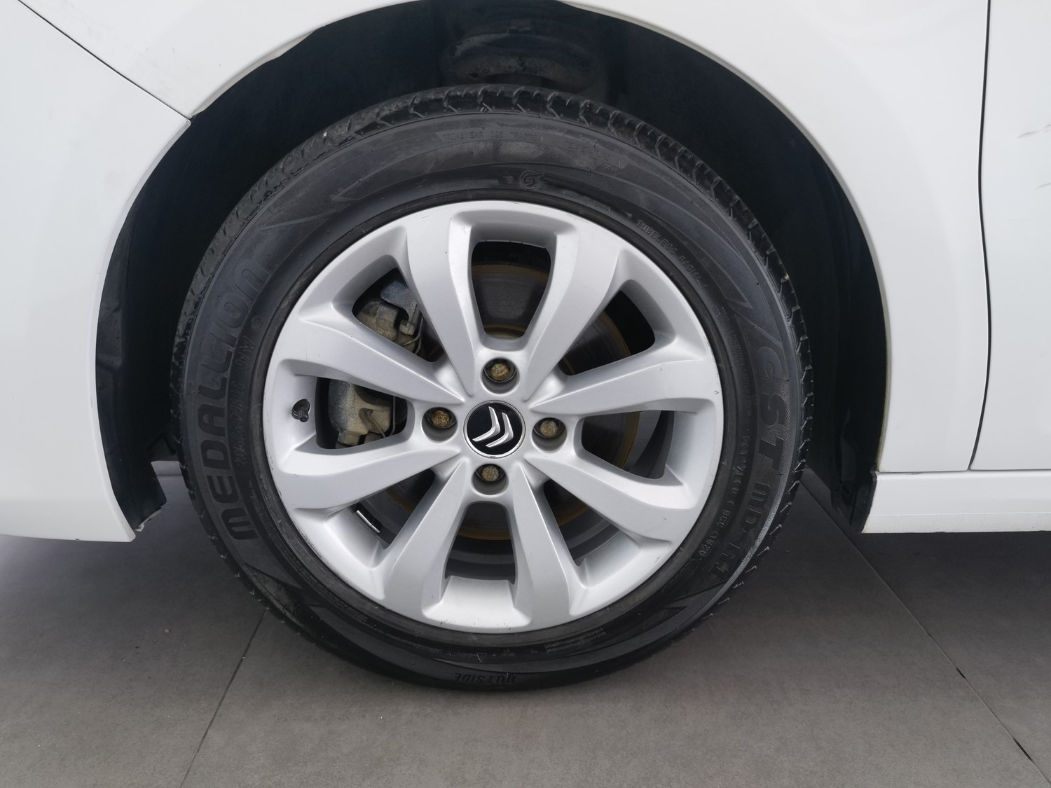 Used Citroen C4 Quatre 2016 1.6 MT