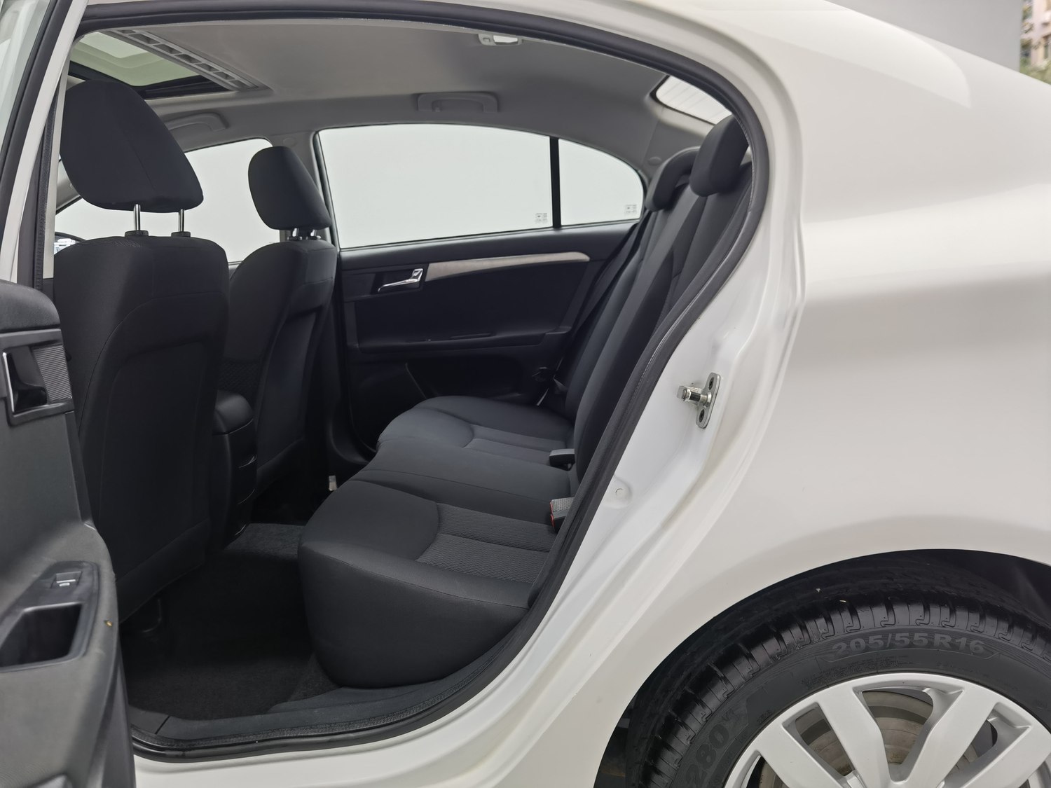 Used Roewe 350 2015 1.5 MT