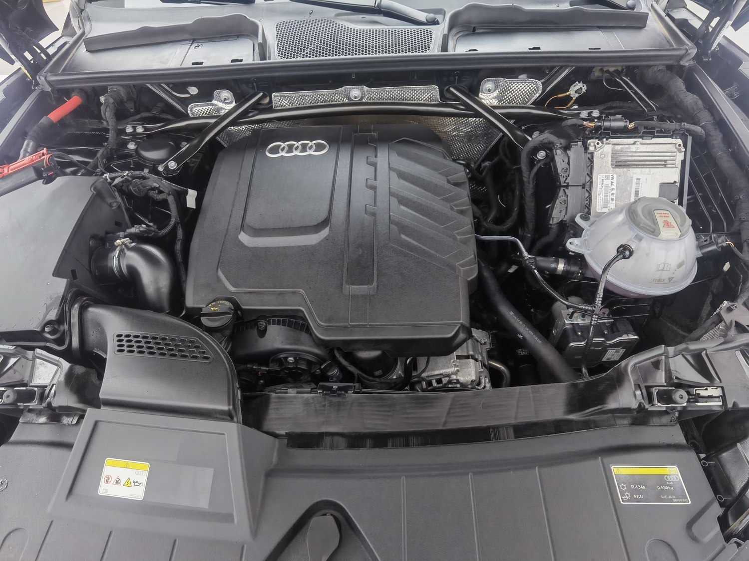 Used Audi Q5L 2023 2.0 AT