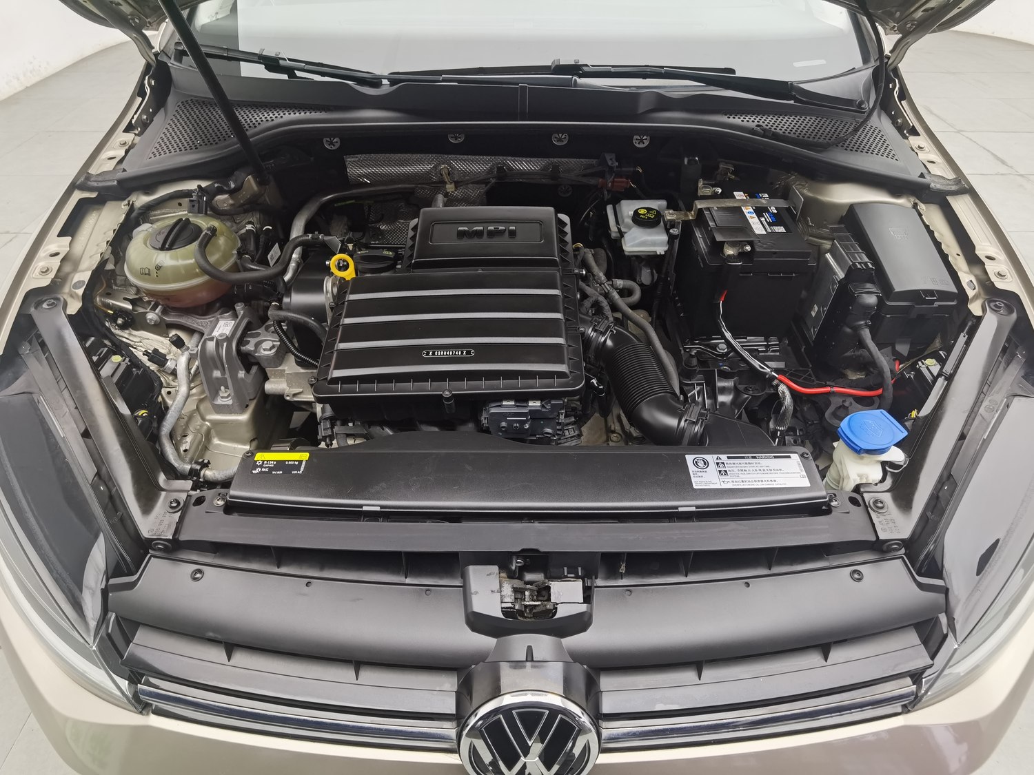 Used Volkswagen Golf 2019 1.6 AT