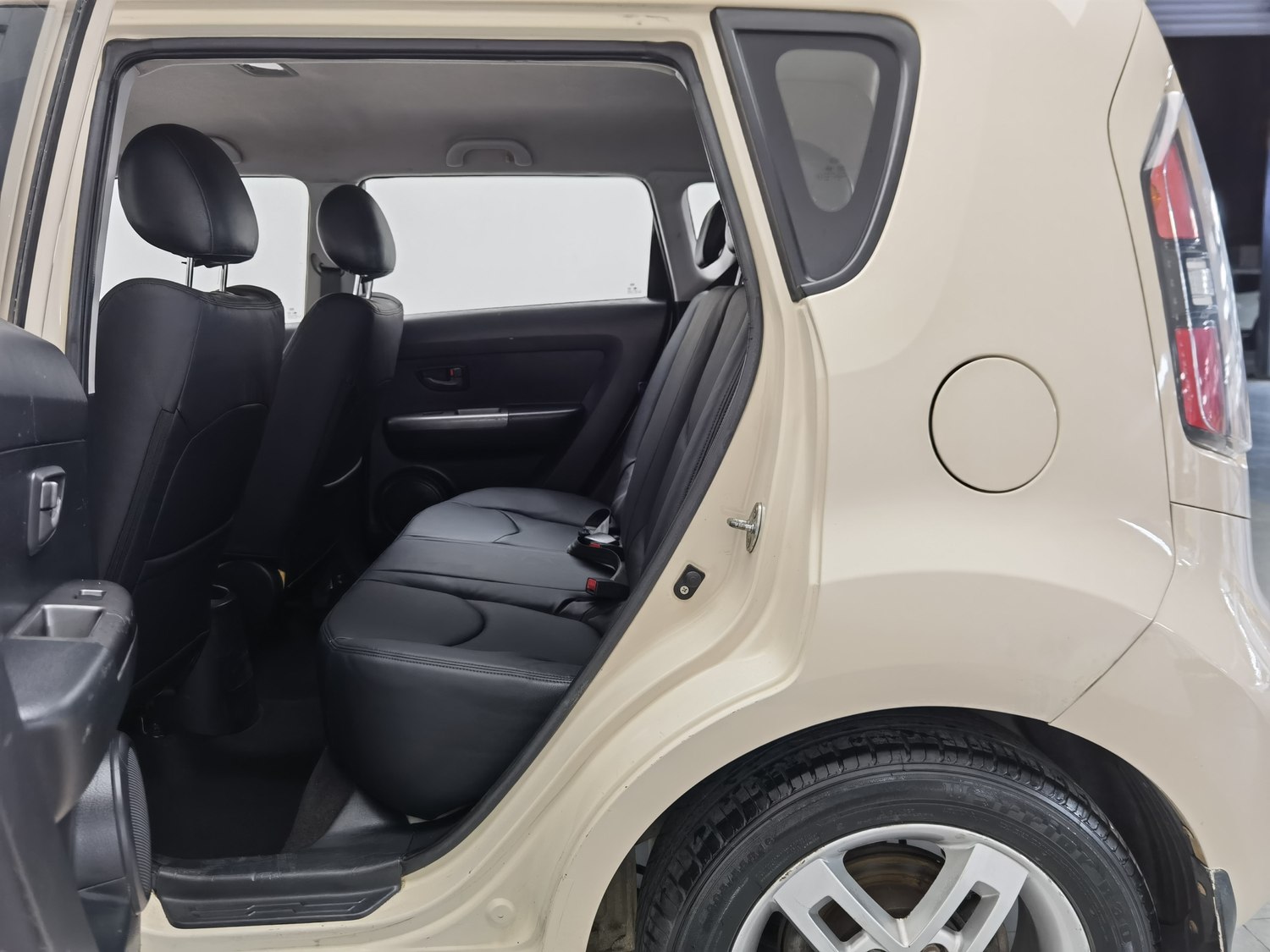 Used Kia Soul 2013 1.6 MT