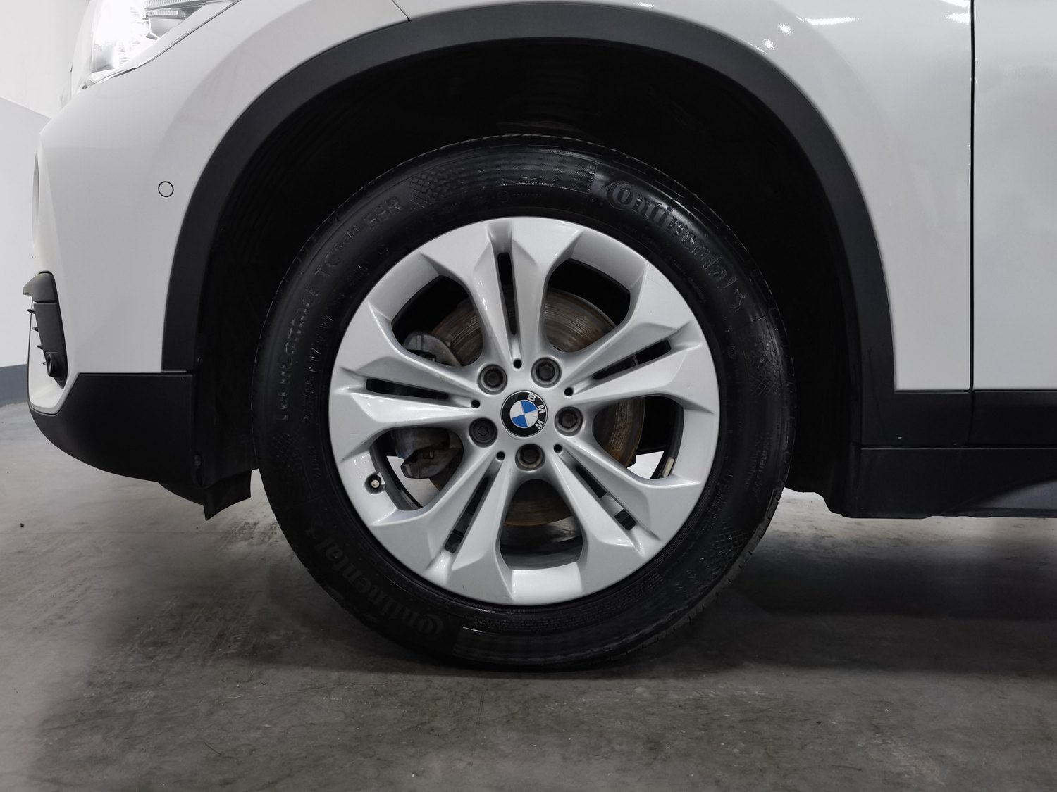Used BMW X1 2016 1.5 AT