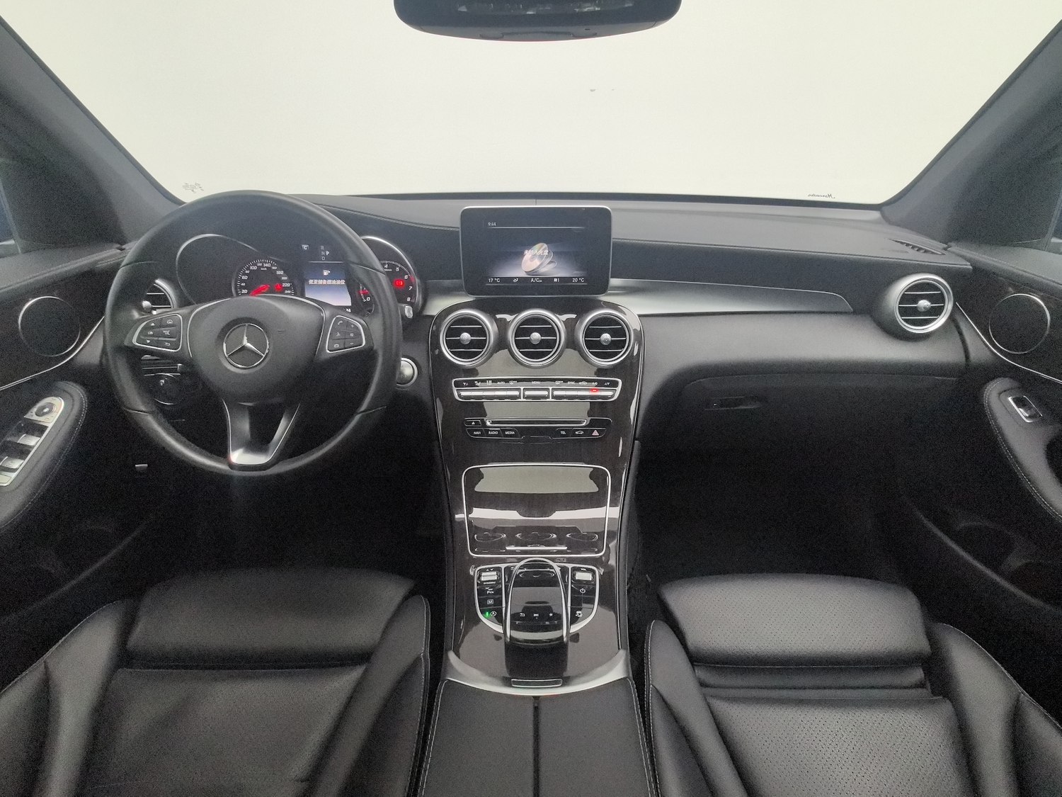 Used Mercedes-Benz GLC 2017 2.0 AT
