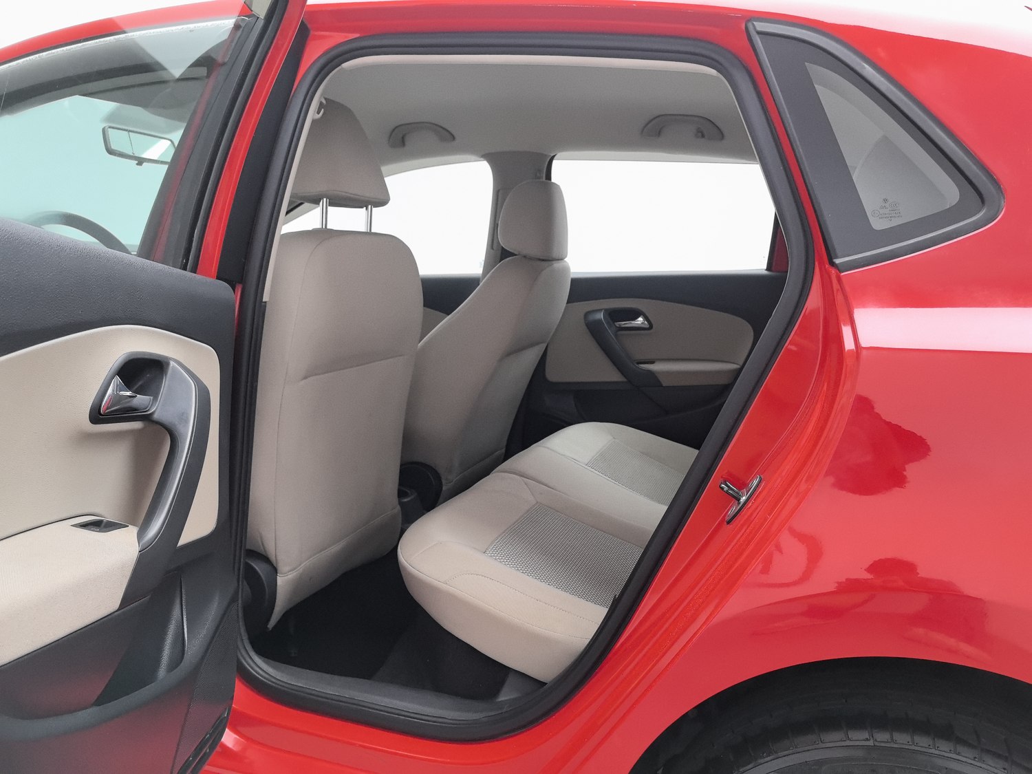 Used Volkswagen Polo 2011 1.6 AT