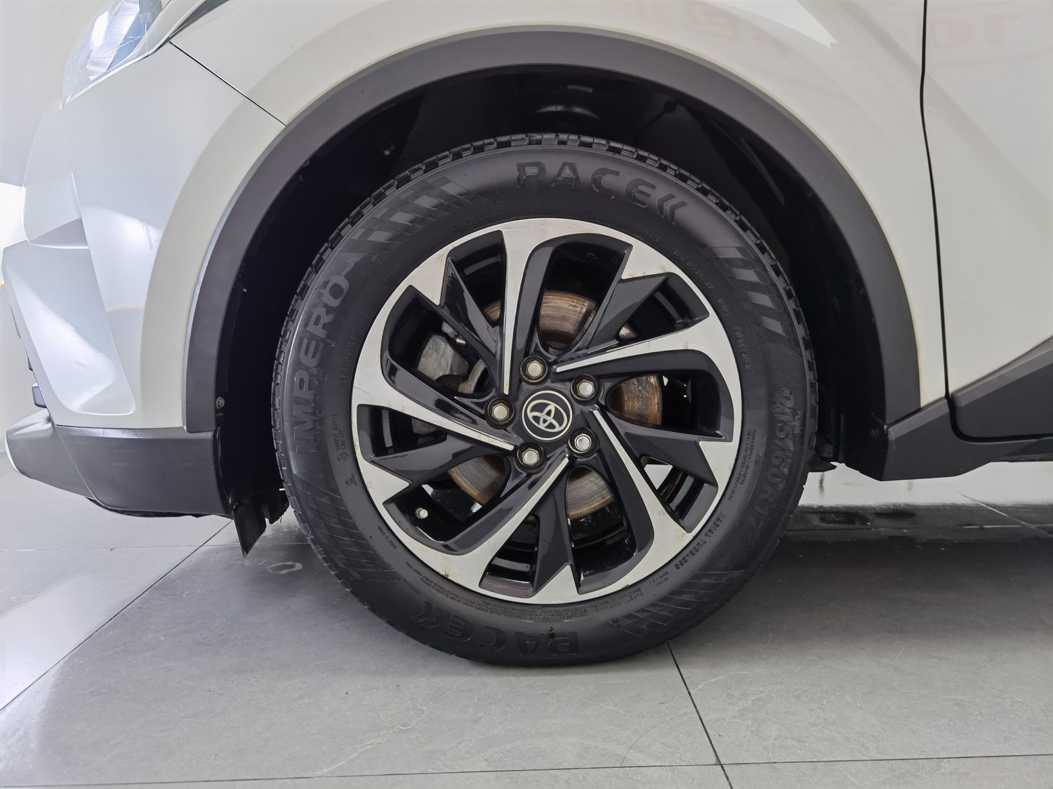 Used Toyota IZOA 2018 2.0 AT