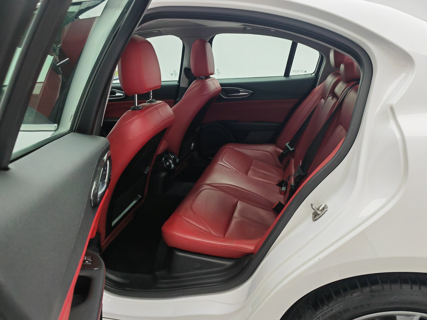 Used Alfa Romeo Giulia 2017 2.0 AT