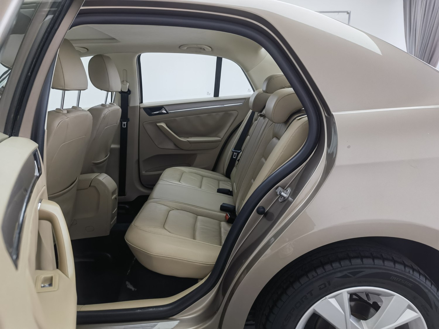 Used Volkswagen Bora 2014 1.6 AT