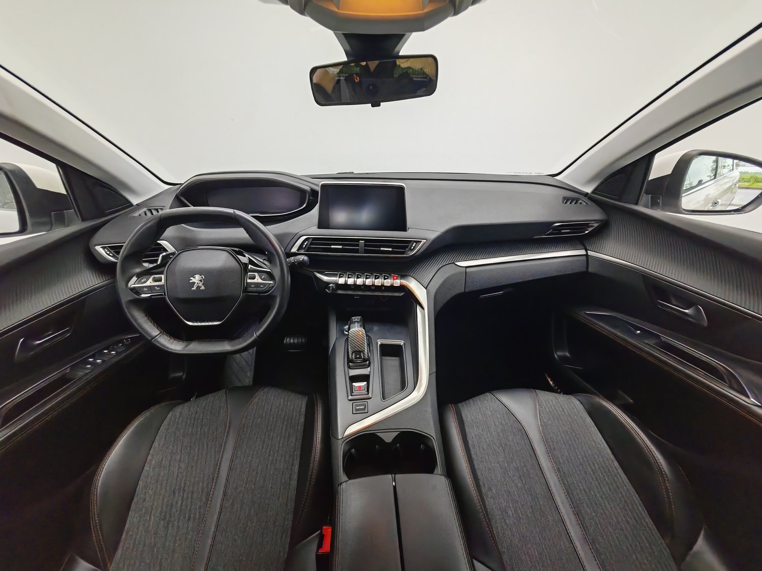 Used Peugeot 5008 2017 1.8 AT