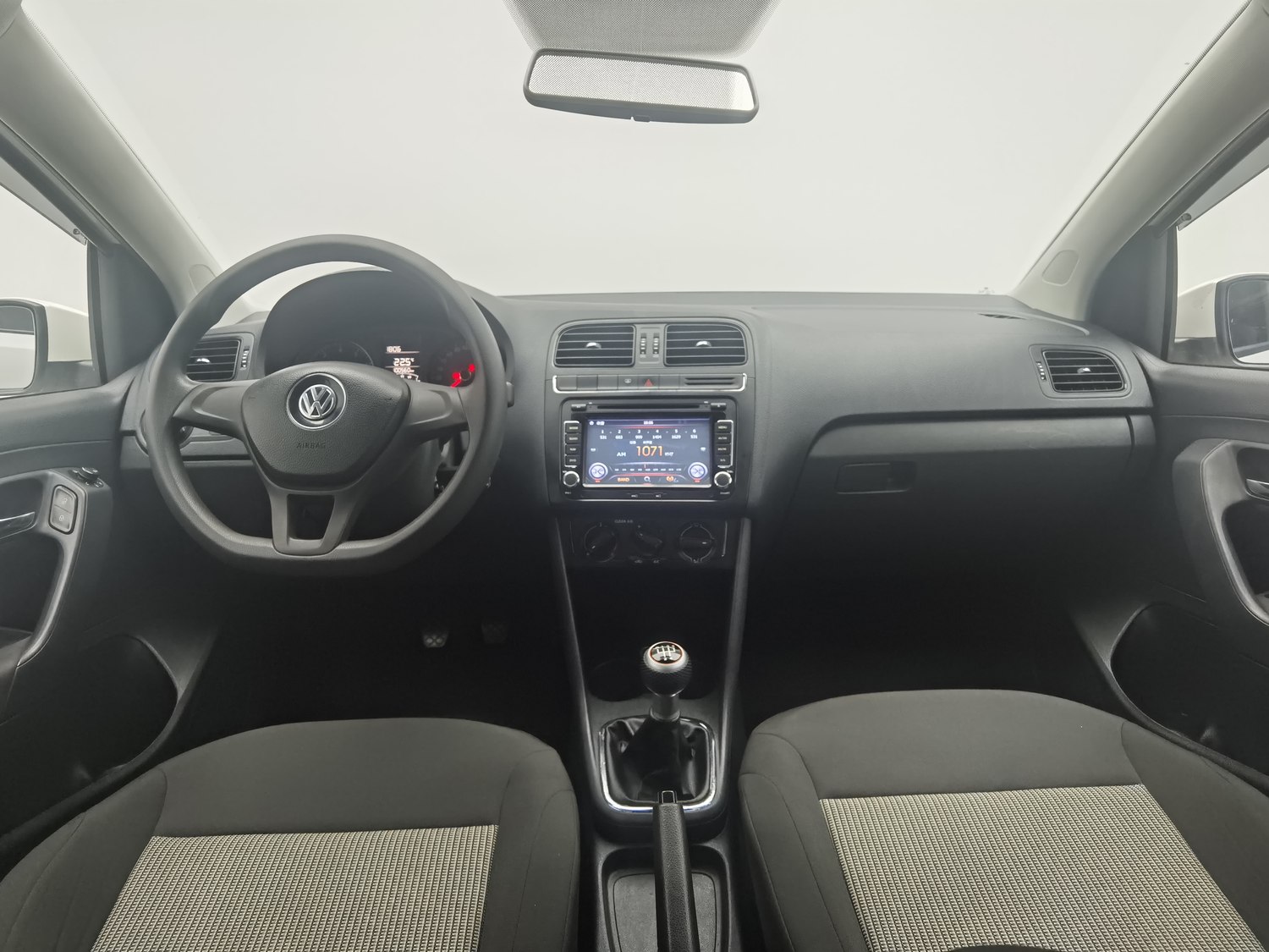 Used Volkswagen Polo 2014 1.4 MT