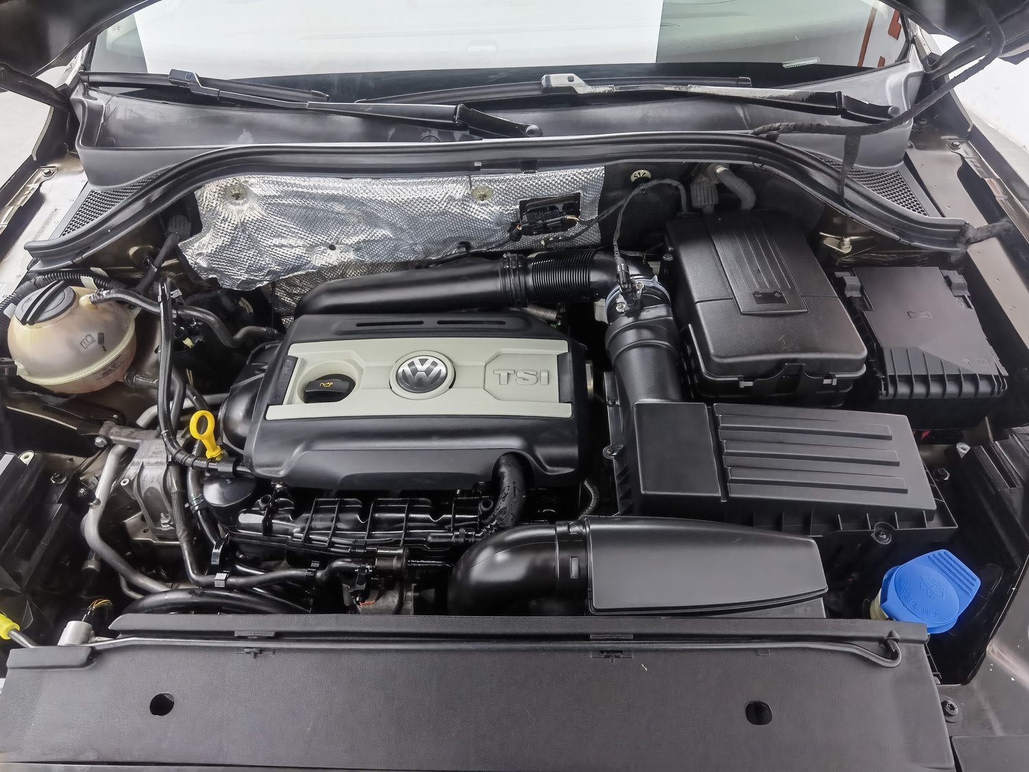 Used Volkswagen Tiguan 2015 1.8 AT