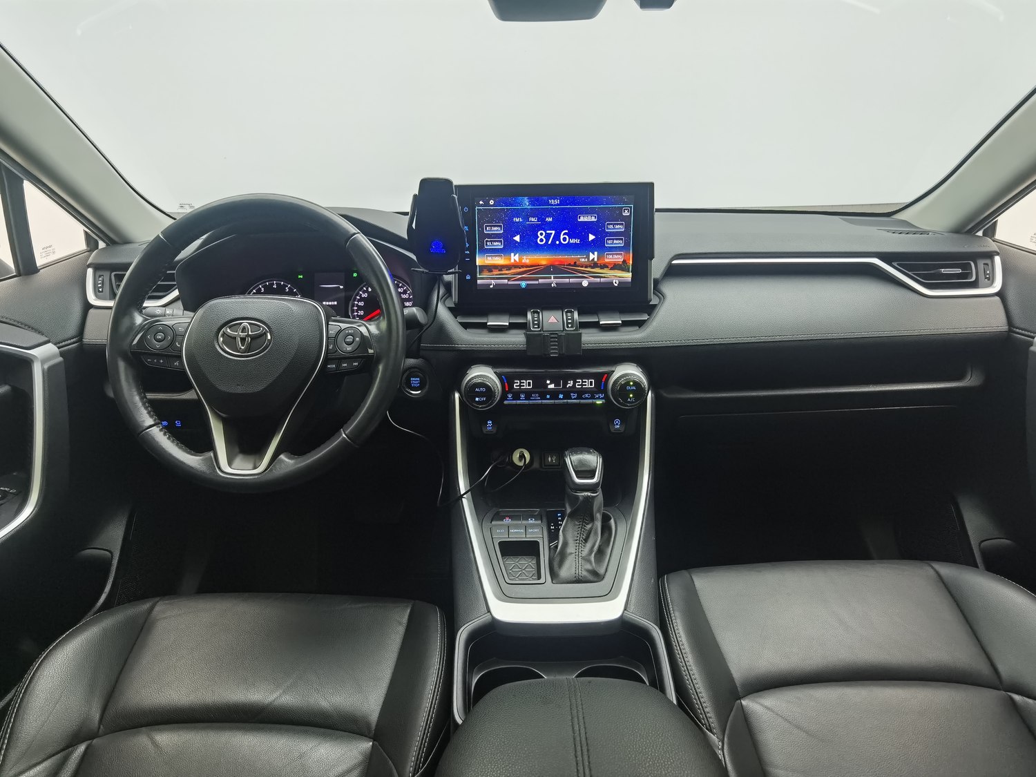 Used Toyota Wildlander 2022 2.0 AT