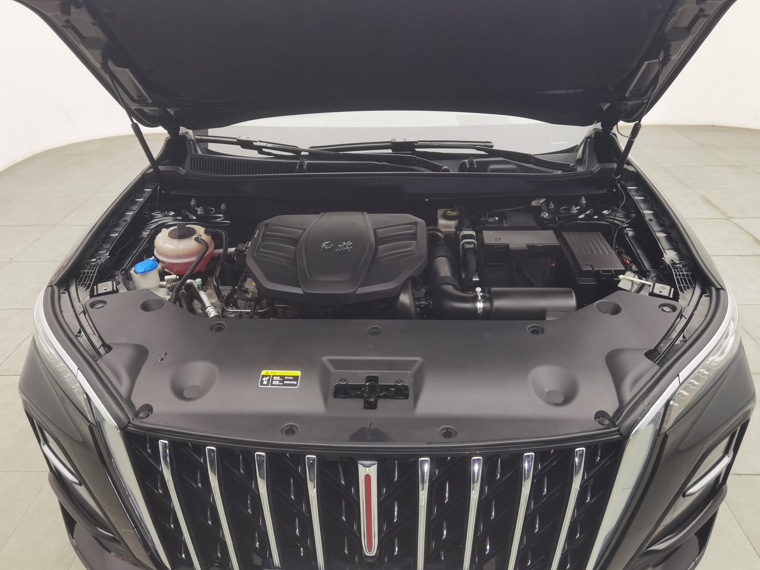 Used Hongqi HS5 2023 2.0 AT